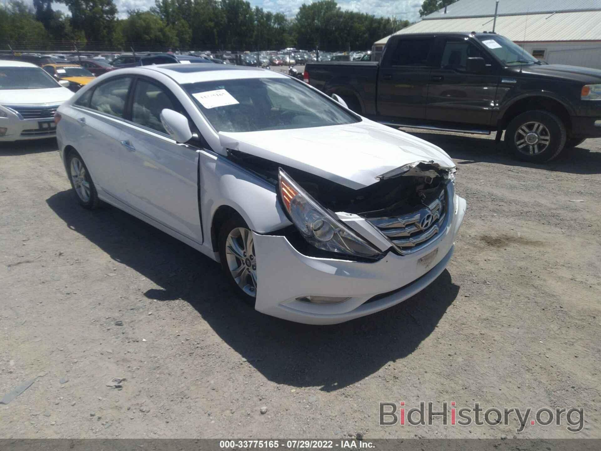 Photo 5NPEC4AC6BH047777 - HYUNDAI SONATA 2011