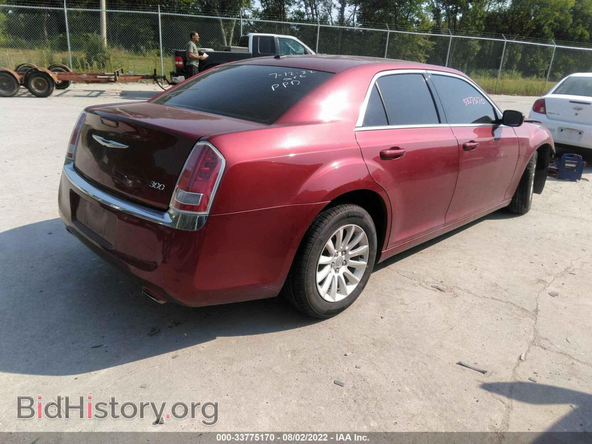 2012 CHRYSLER 300 - VIN: 2C3CCAAG7CH167059 - Фото 4