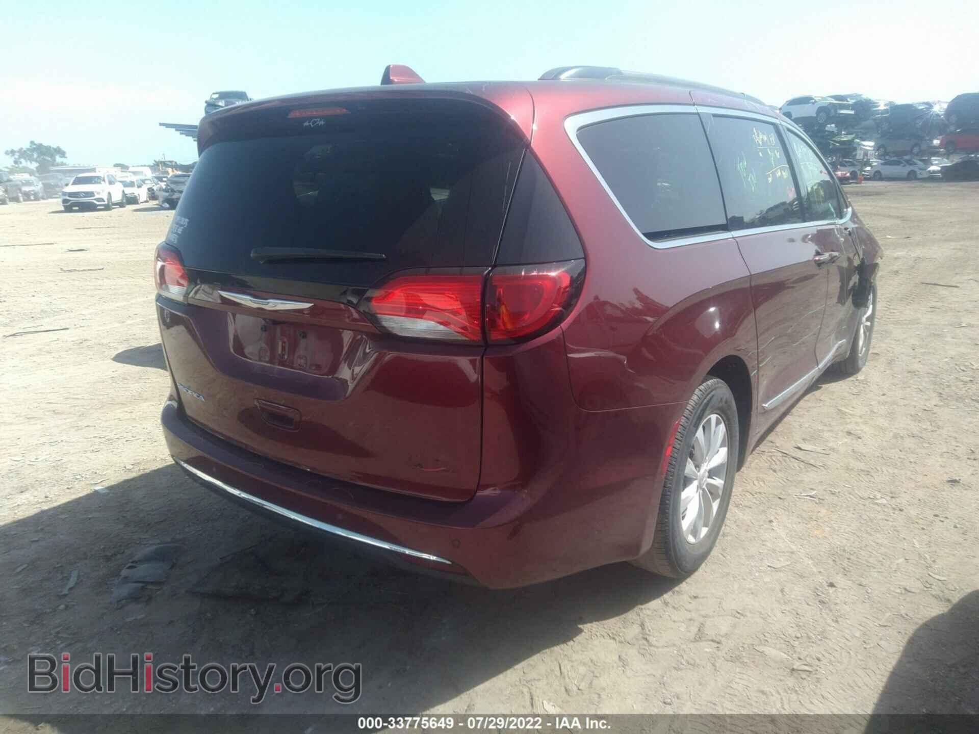 2017 CHRYSLER PACIFICA - VIN: 2C4RC1BG4HR524624 - Photo 4