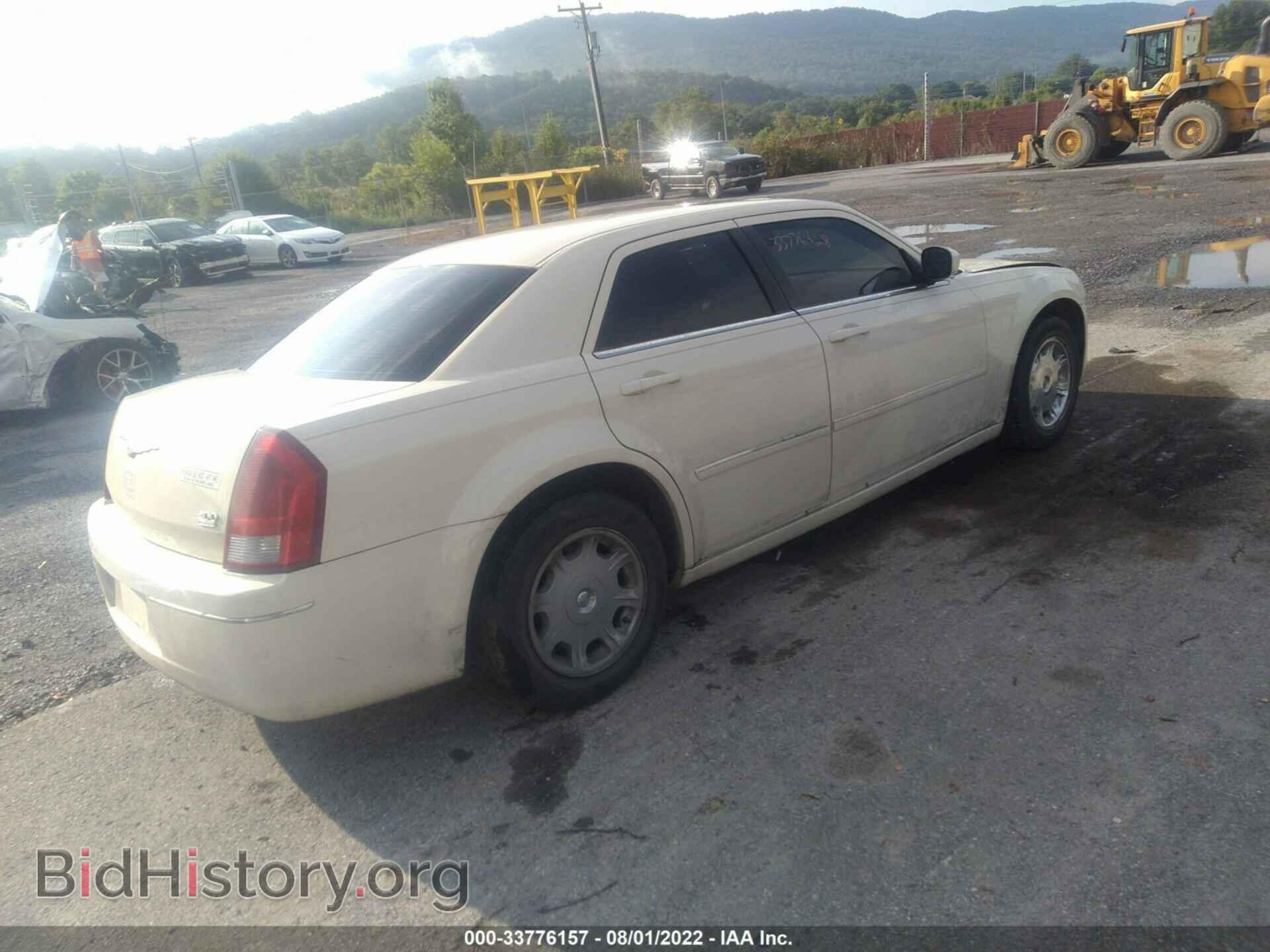 2006 CHRYSLER 300 - VIN: 2C3LA53G76H205663 - Фото 4