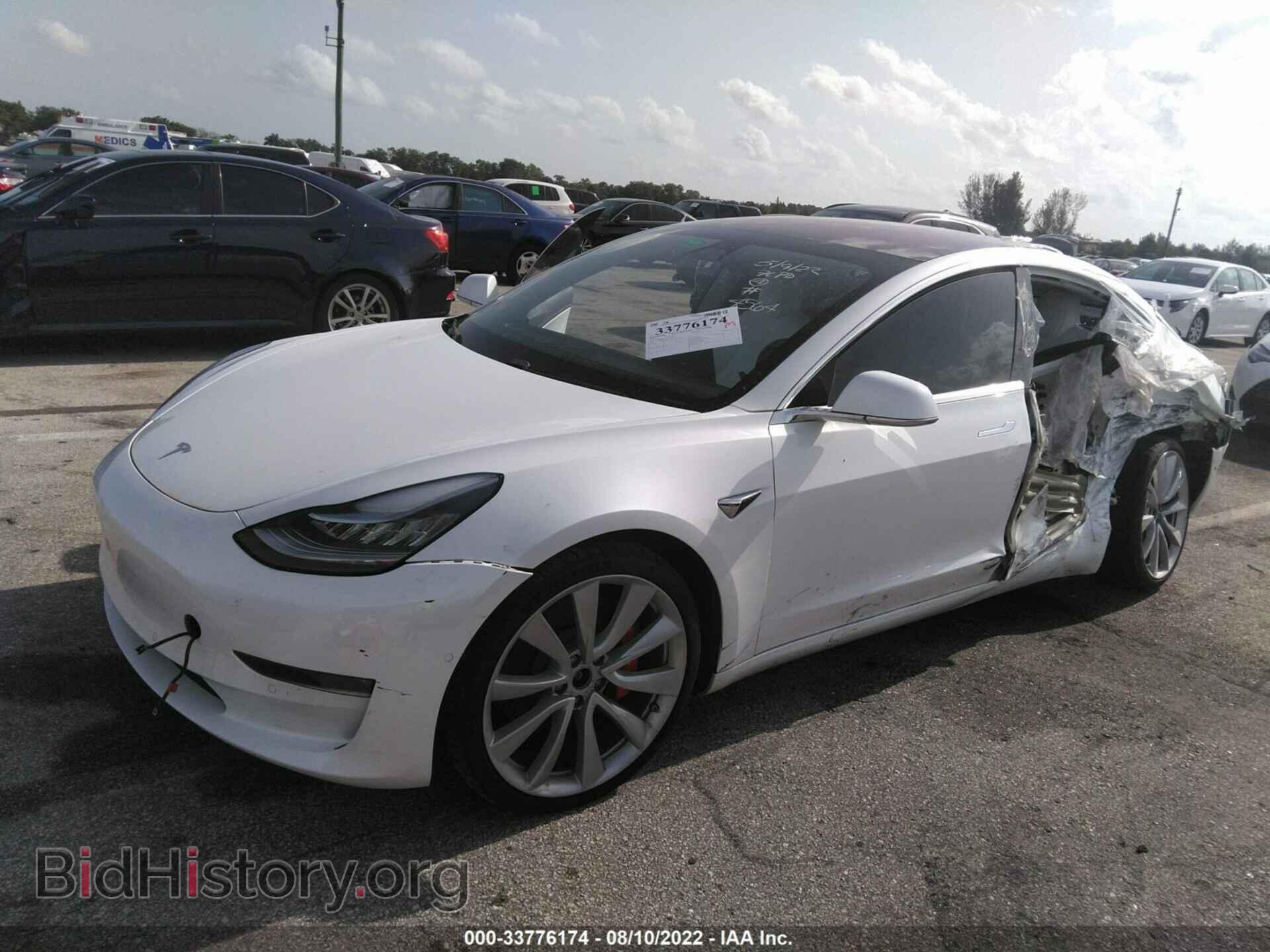 2018 TESLA MODEL 3 - VIN: 5YJ3E1EB5JF074564 - Фото 2
