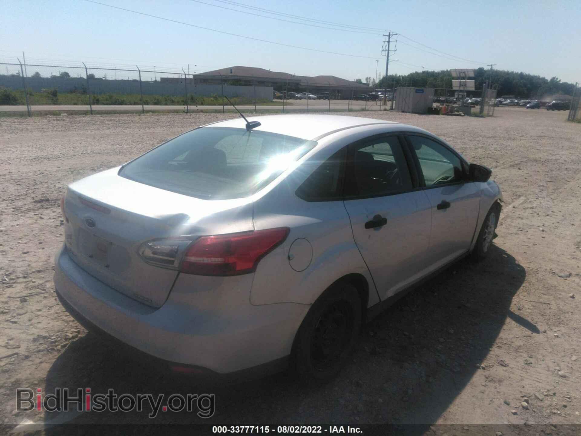 2016 FORD FOCUS - VIN: 1FADP3E29GL306167 - Фото 4