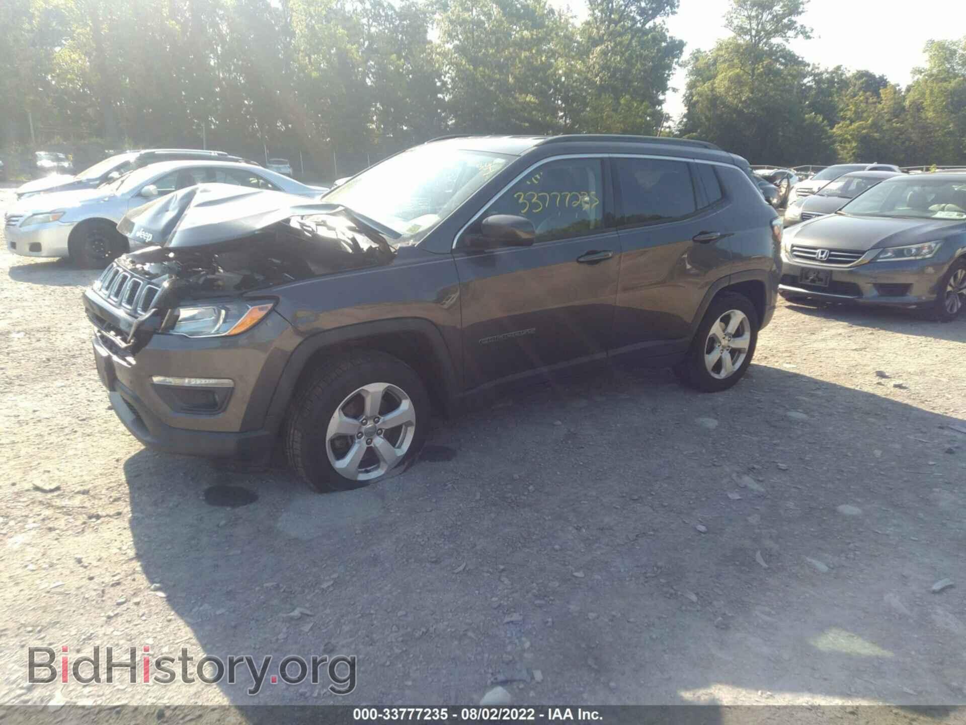2018 JEEP COMPASS - VIN: 3C4NJDBB9JT180723 - Фото 2