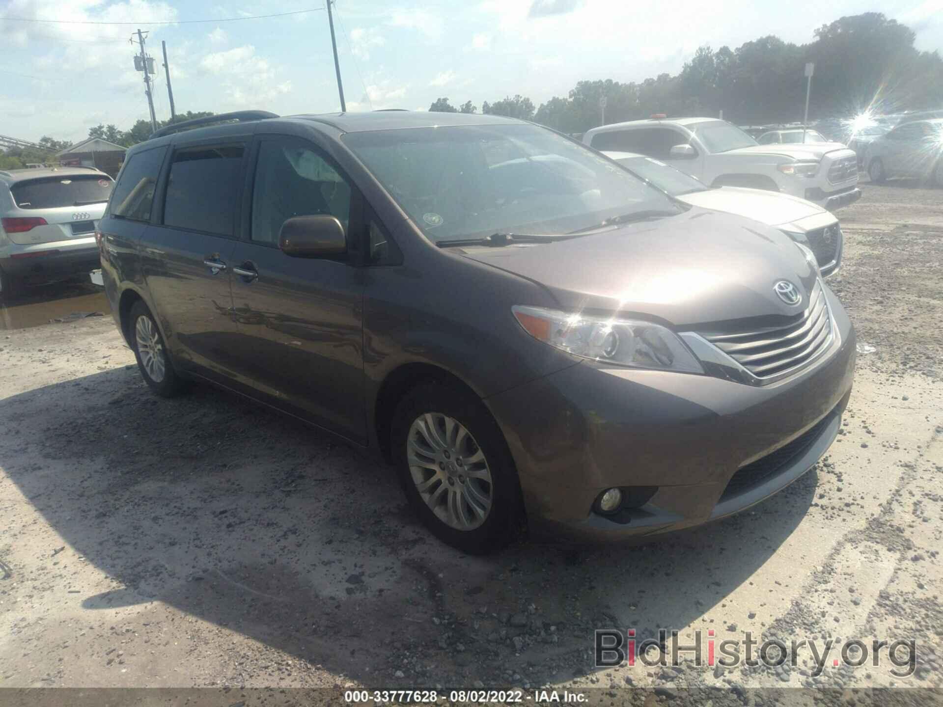 Photo 5TDYK3DC3FS627641 - TOYOTA SIENNA 2015