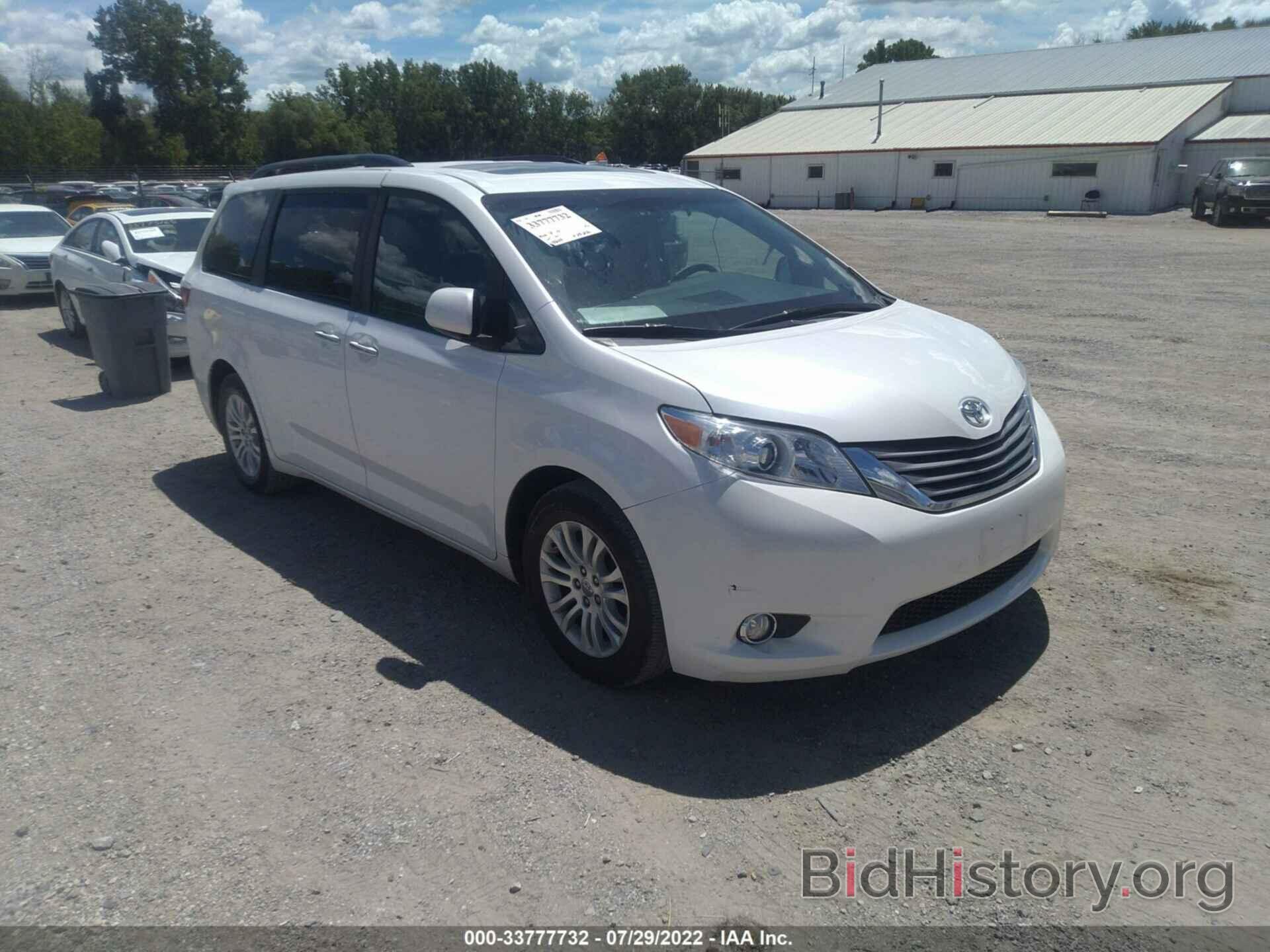 Photo 5TDYK3DC9FS631032 - TOYOTA SIENNA 2015