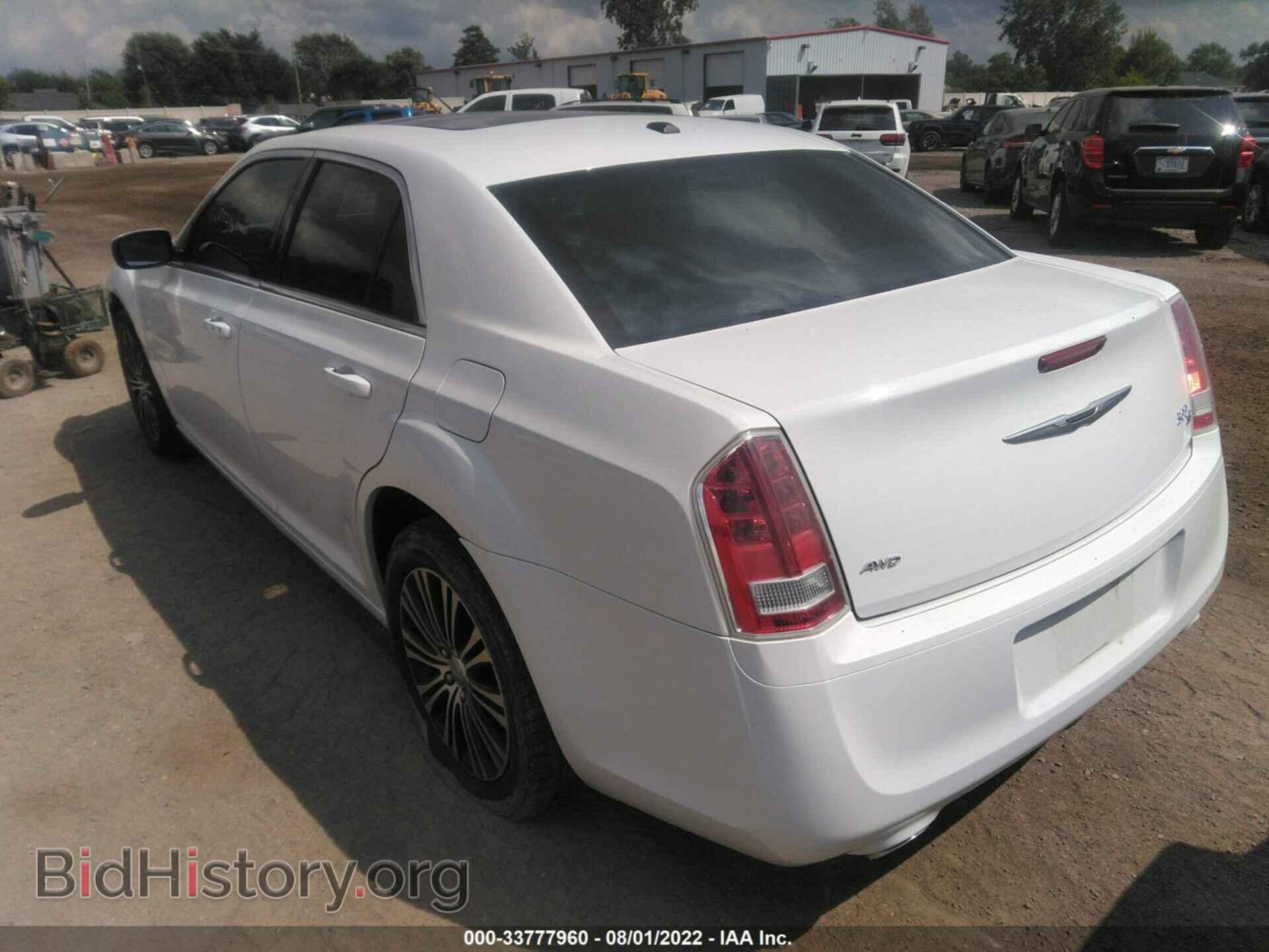 2013 CHRYSLER 300 - VIN: 2C3CCAGTXDH635517 - Фото 3