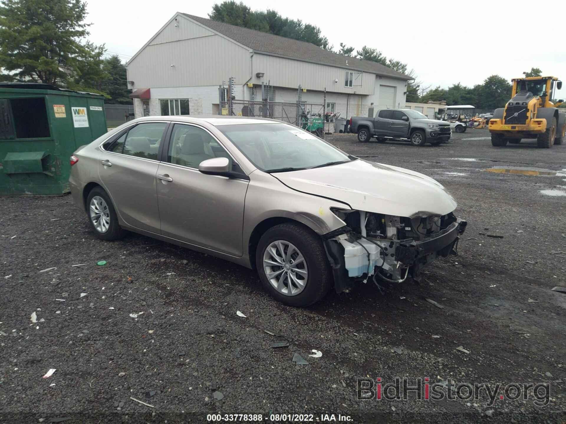 Photo 4T4BF1FK5GR555519 - TOYOTA CAMRY 2016