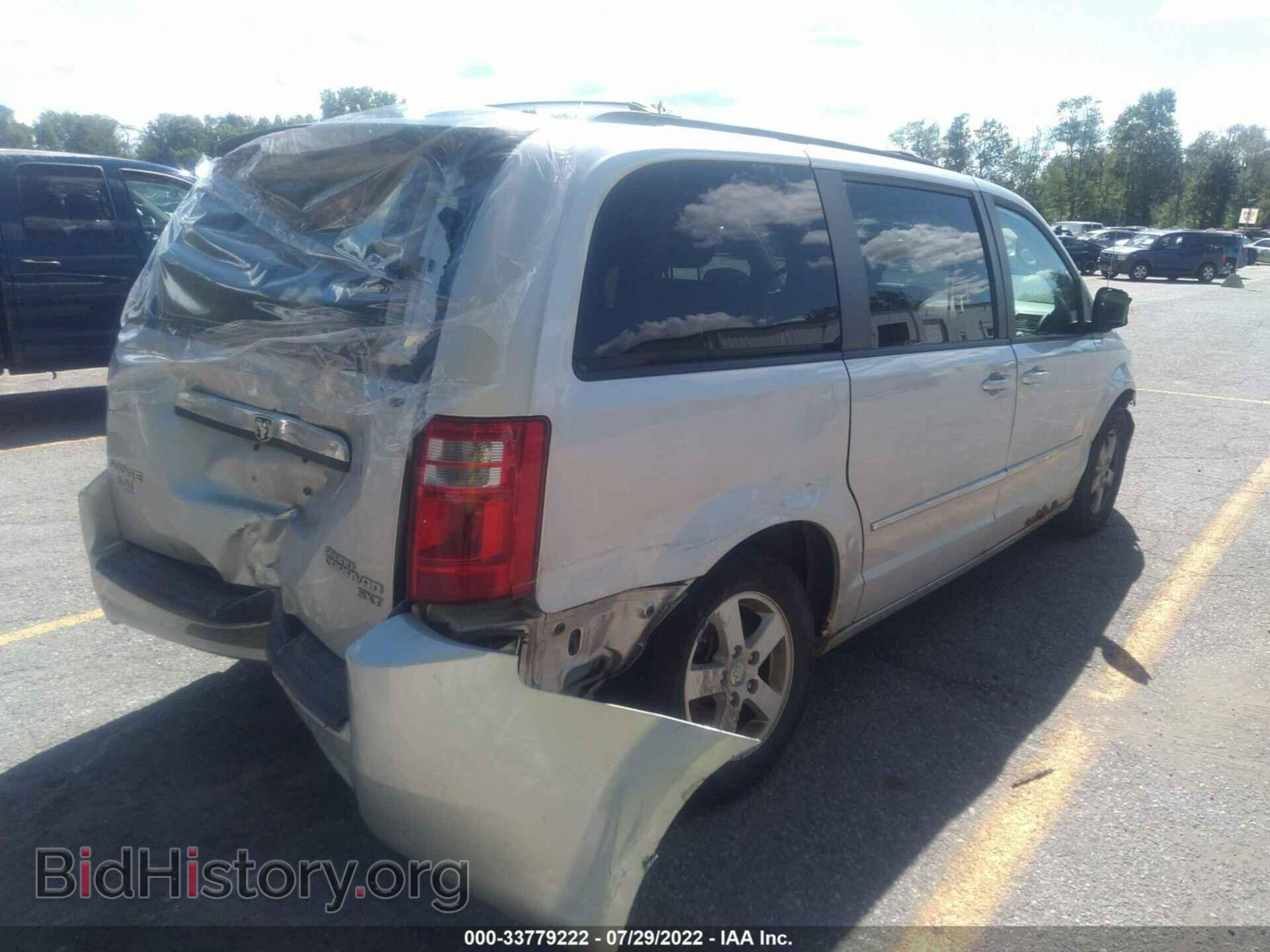 2010 DODGE GRAND CARAVAN - VIN: 2D4RN5D1XAR201746 - Photo 4