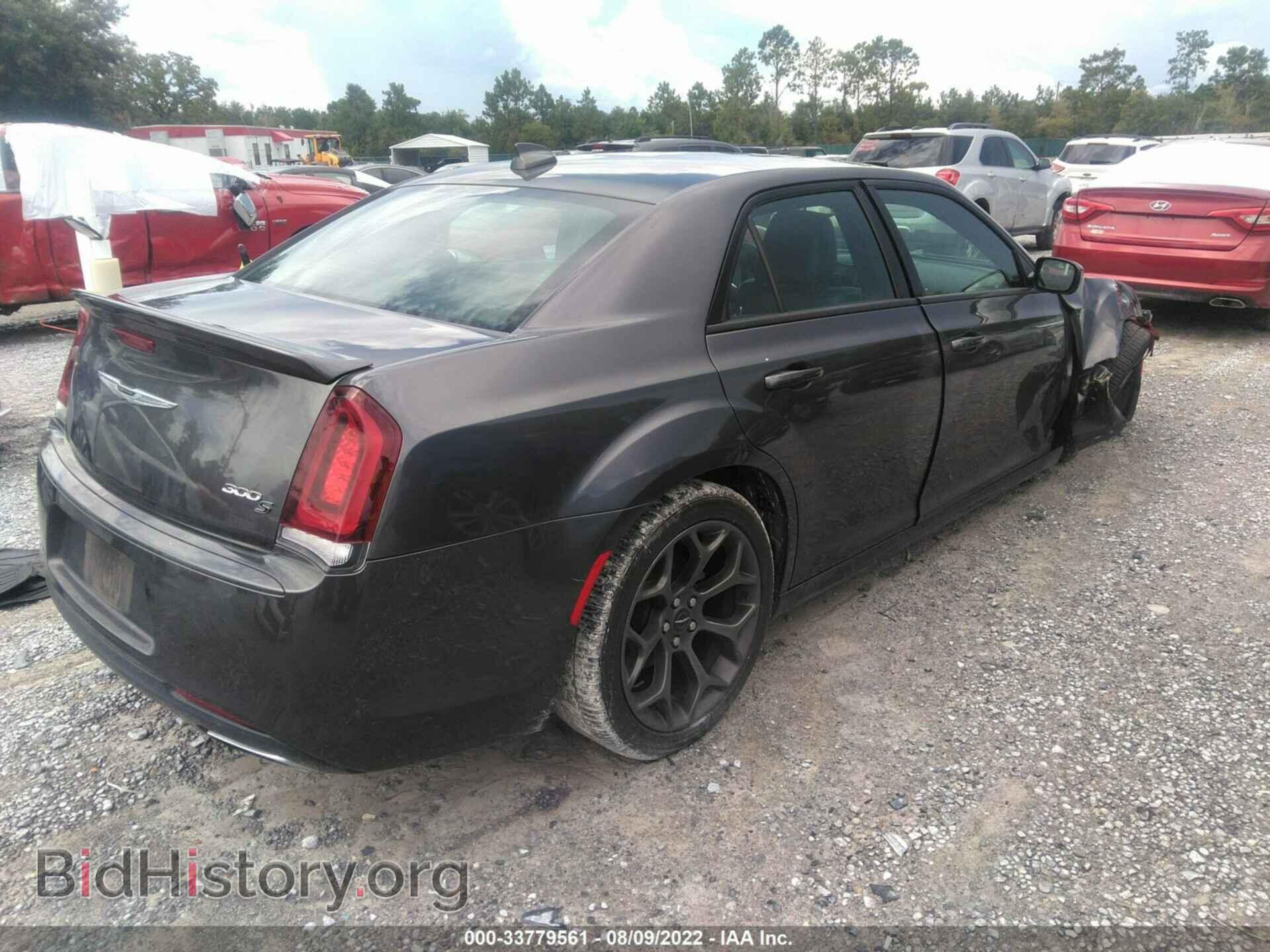 2017 CHRYSLER 300 - VIN: 2C3CCABG7HH664800 - Фото 4