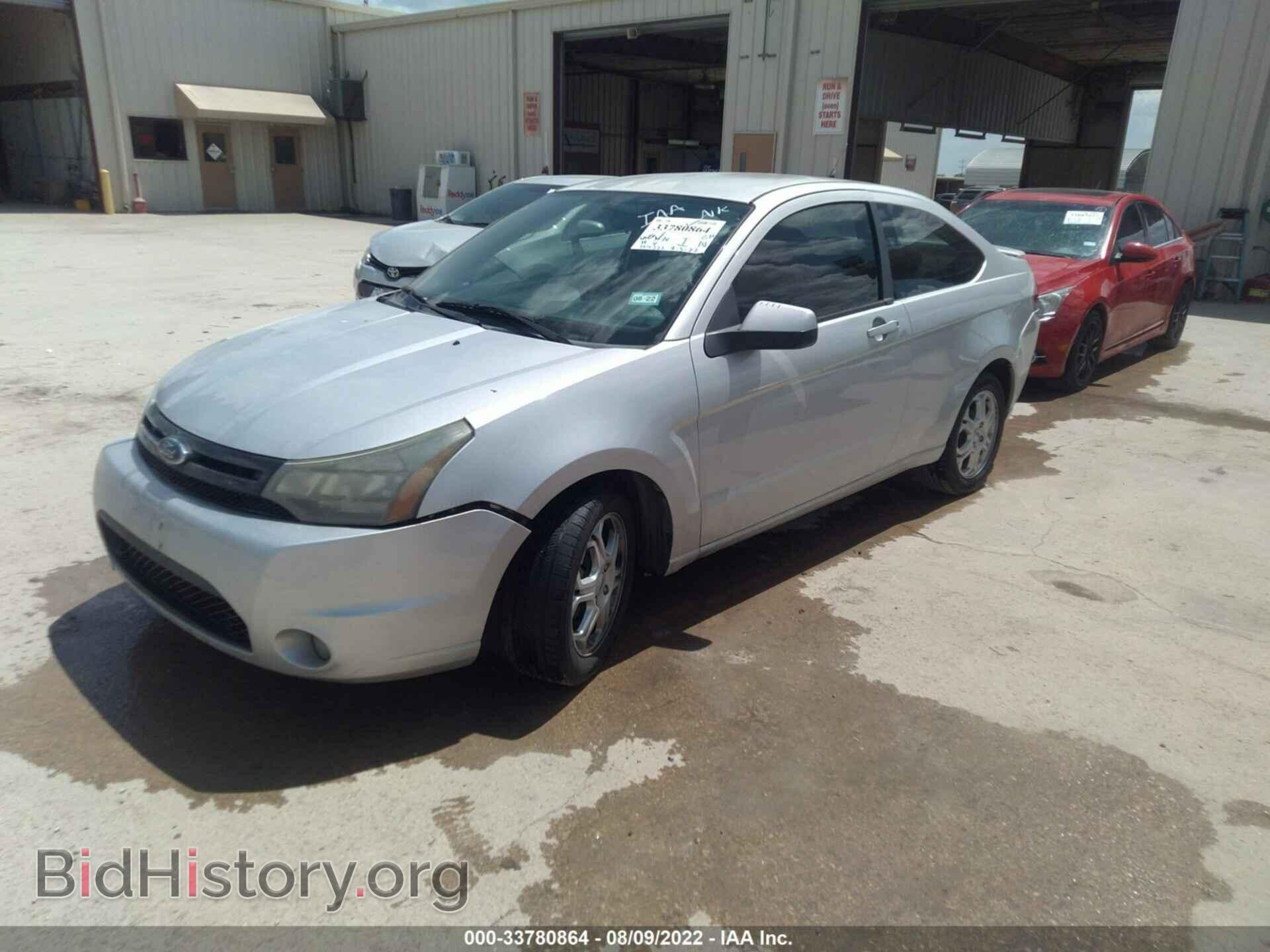 2009 FORD FOCUS - VIN: 1FAHP32N39W157966 - Фото 2