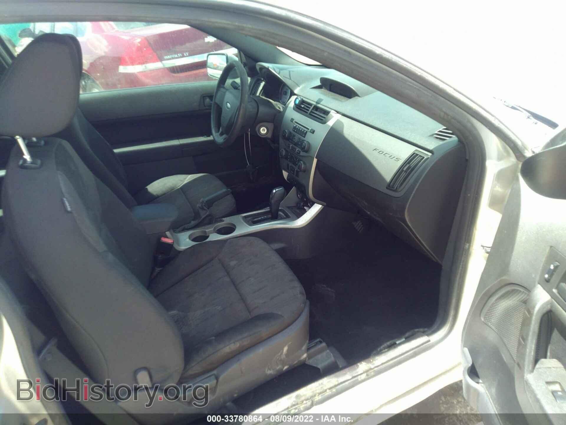 2009 FORD FOCUS - VIN: 1FAHP32N39W157966 - Фото 5