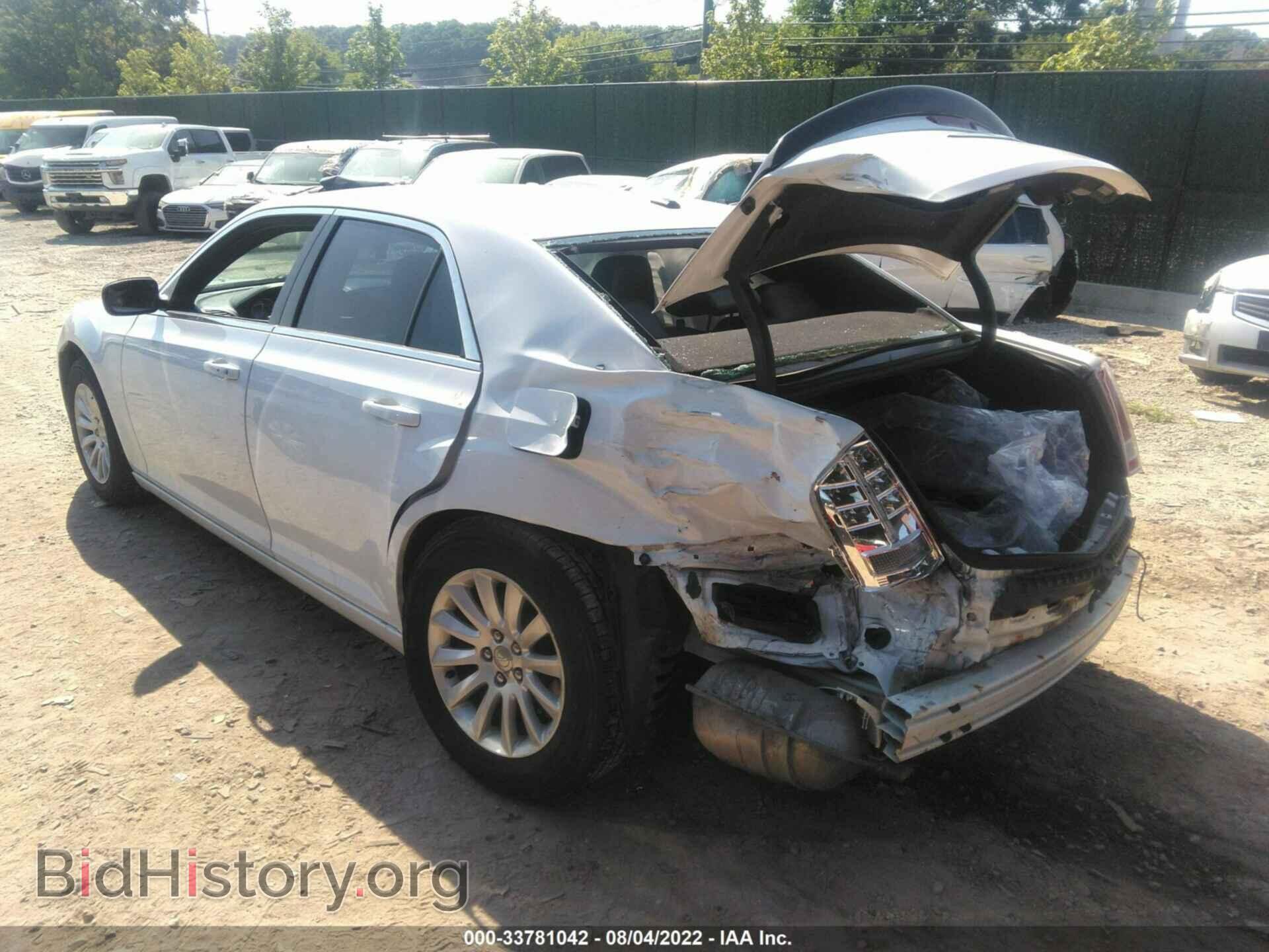 2014 CHRYSLER 300 - VIN: 2C3CCAAG0EH140790 - Фото 3