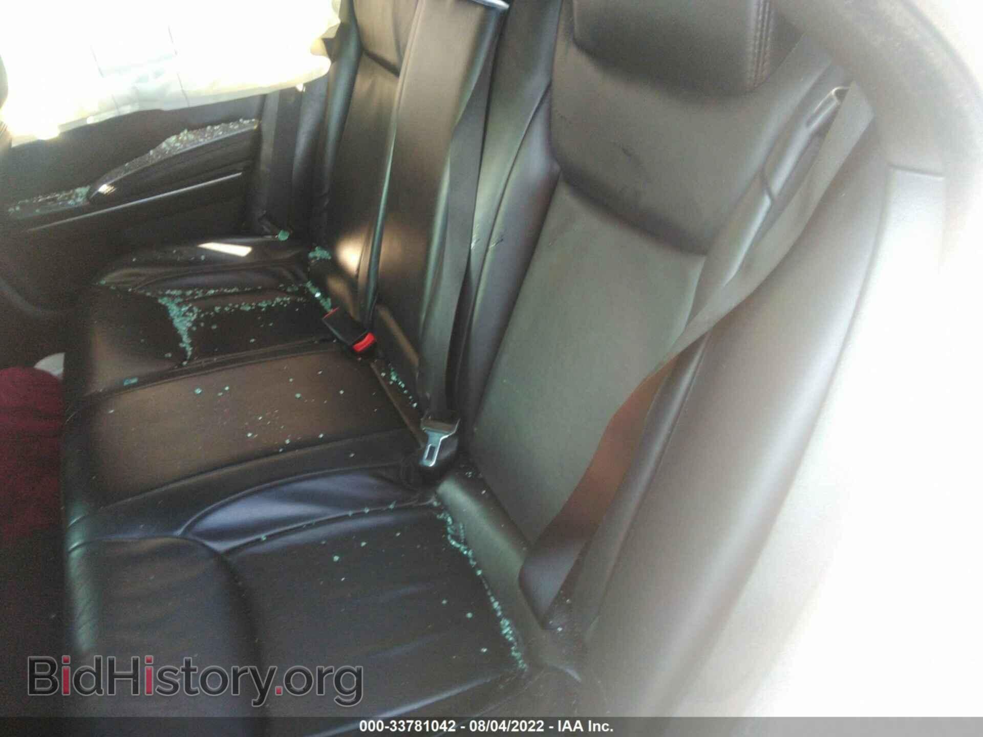 2014 CHRYSLER 300 - VIN: 2C3CCAAG0EH140790 - Фото 8
