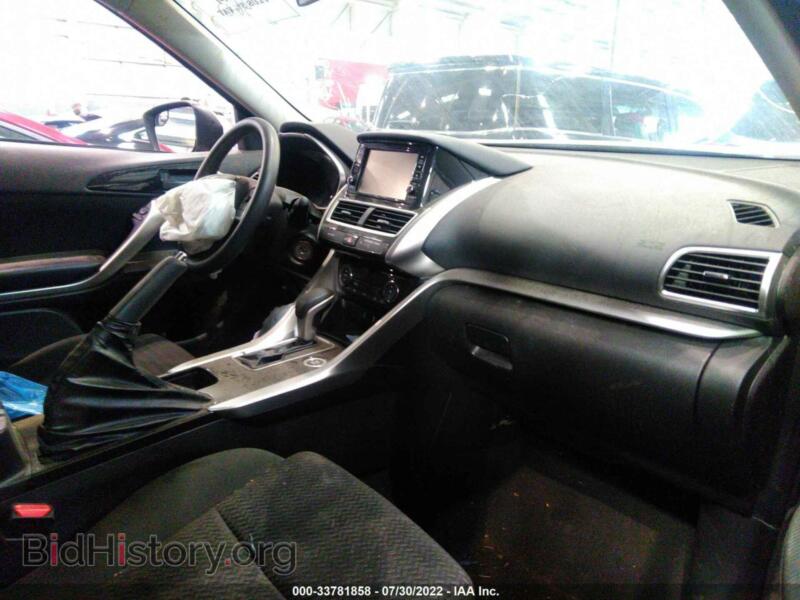 2019 Mitsubishi ECLIPSE CROSS (VIN 004AT3AA3KZ050470) — фото 5 из 10