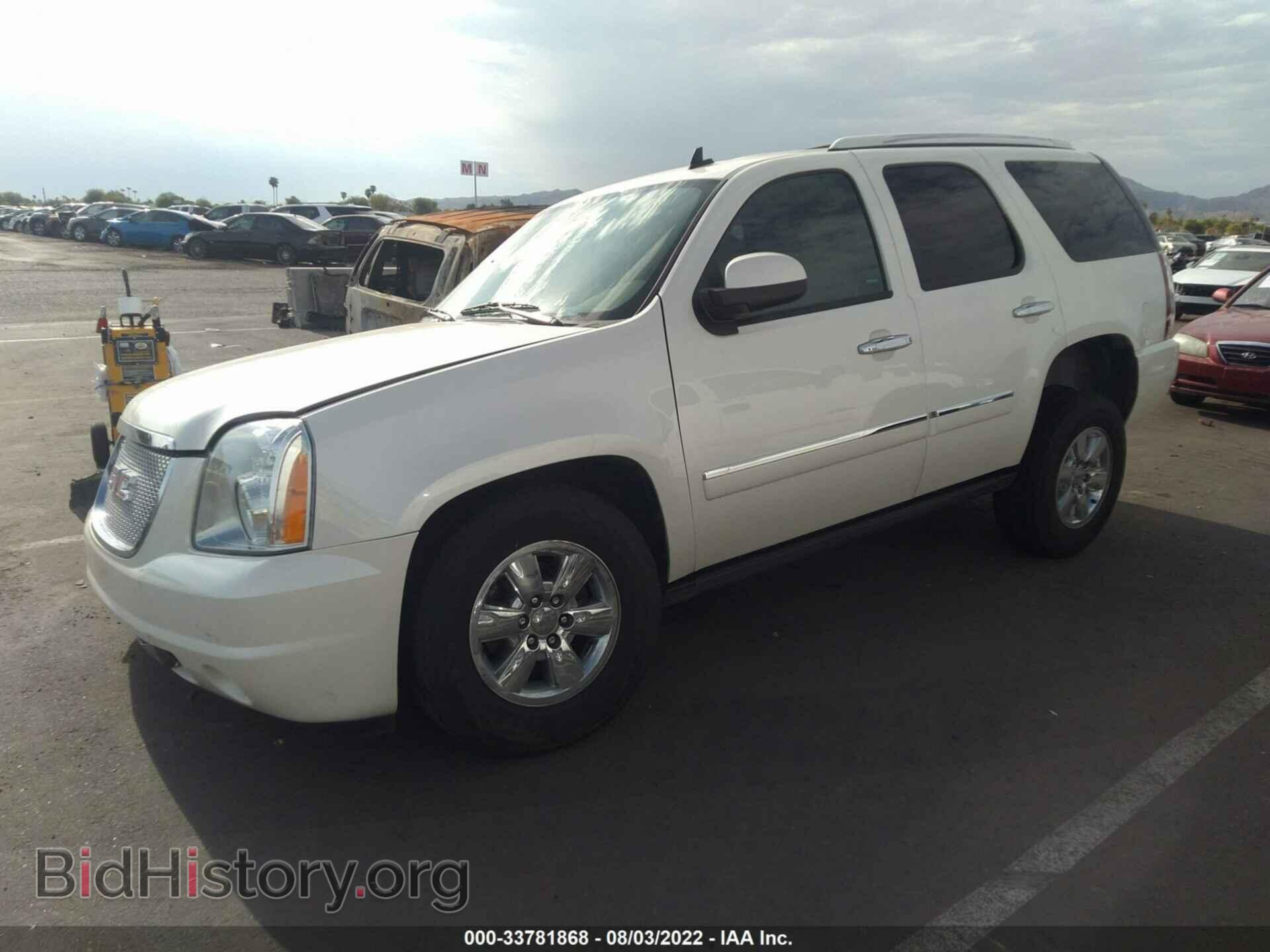 2014 GMC YUKON - VIN: 1GKS2EEF8ER177125 - Фото 2