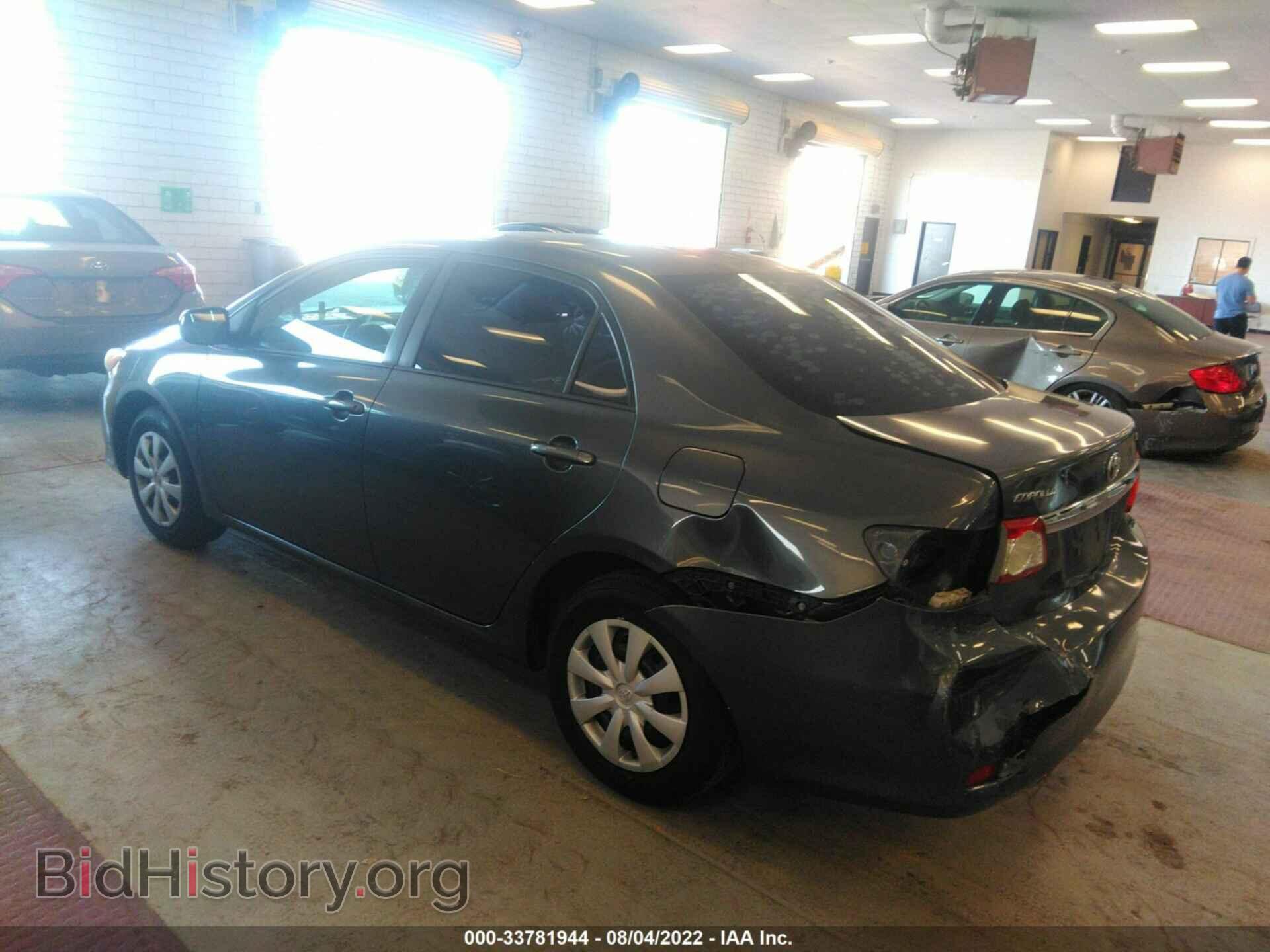2011 TOYOTA COROLLA - VIN: 2T1BU4EE5BC739110 - Фото 3