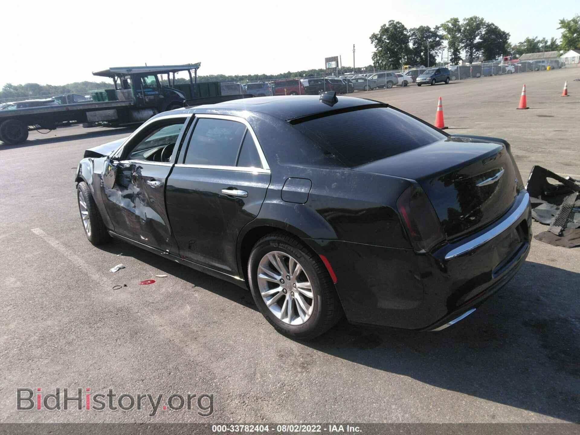 2016 CHRYSLER 300 - VIN: 2C3CCAEG6GH212363 - Фото 3