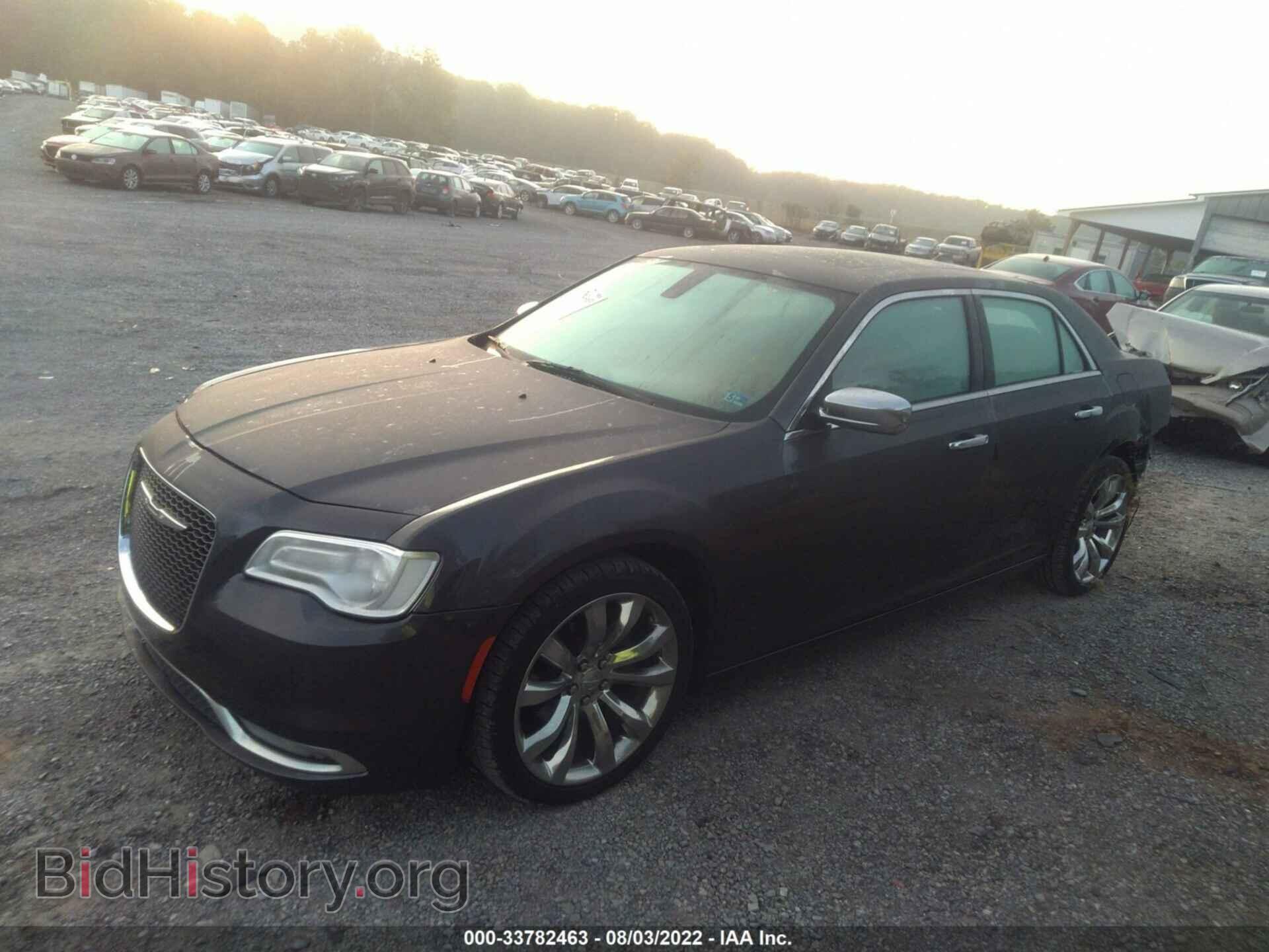 2016 CHRYSLER 300 - VIN: 2C3CCAEG2GH207676 - Photo 2