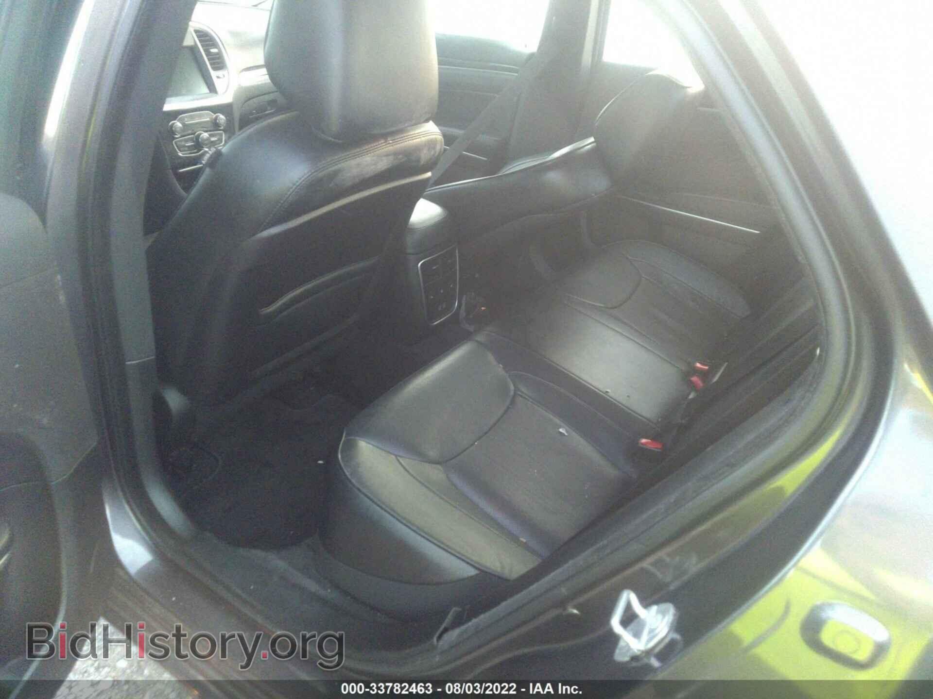 2016 CHRYSLER 300 - VIN: 2C3CCAEG2GH207676 - Photo 8