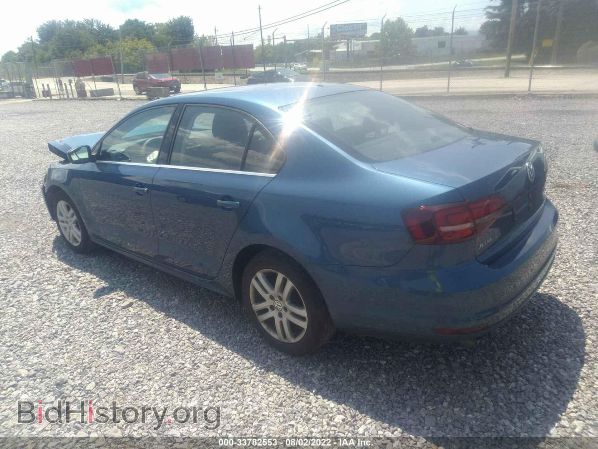 2017 VOLKSWAGEN JETTA - VIN: 3VW2B7AJ3HM245254 - Фото 3
