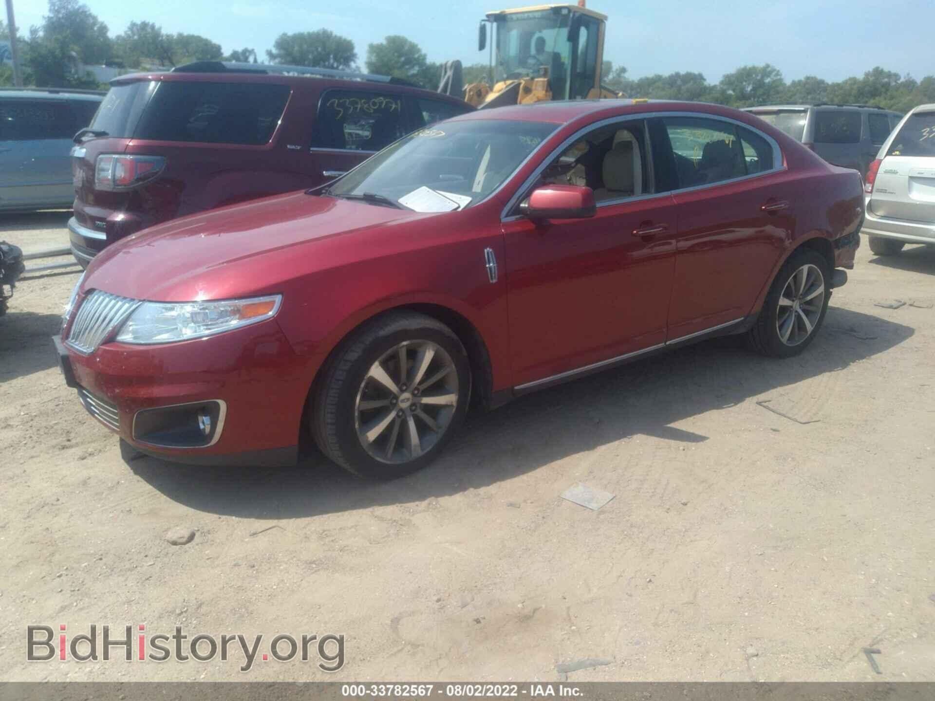 2009 LINCOLN MKS - VIN: 1LNHM94R49G607863 - Фото 2
