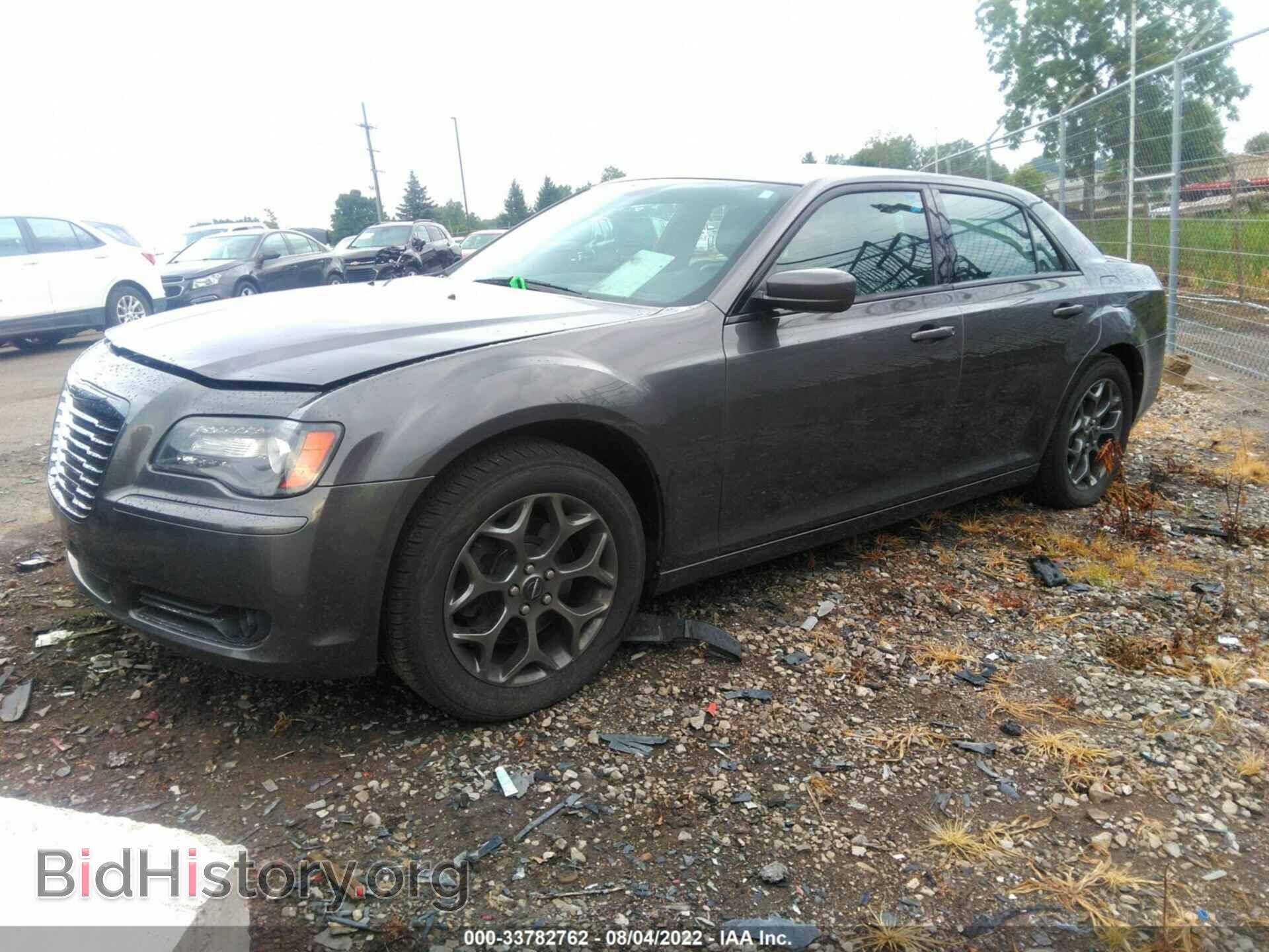 2014 CHRYSLER 300 - VIN: 2C3CCAGG5EH273598 - Фото 2