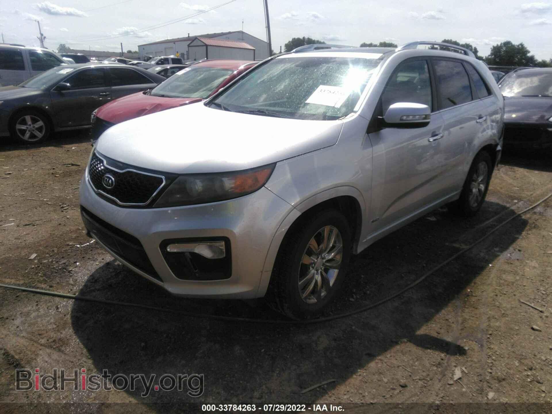 2012 KIA SORENTO - VIN: 5XYKWDA23CG213926 - Фото 2