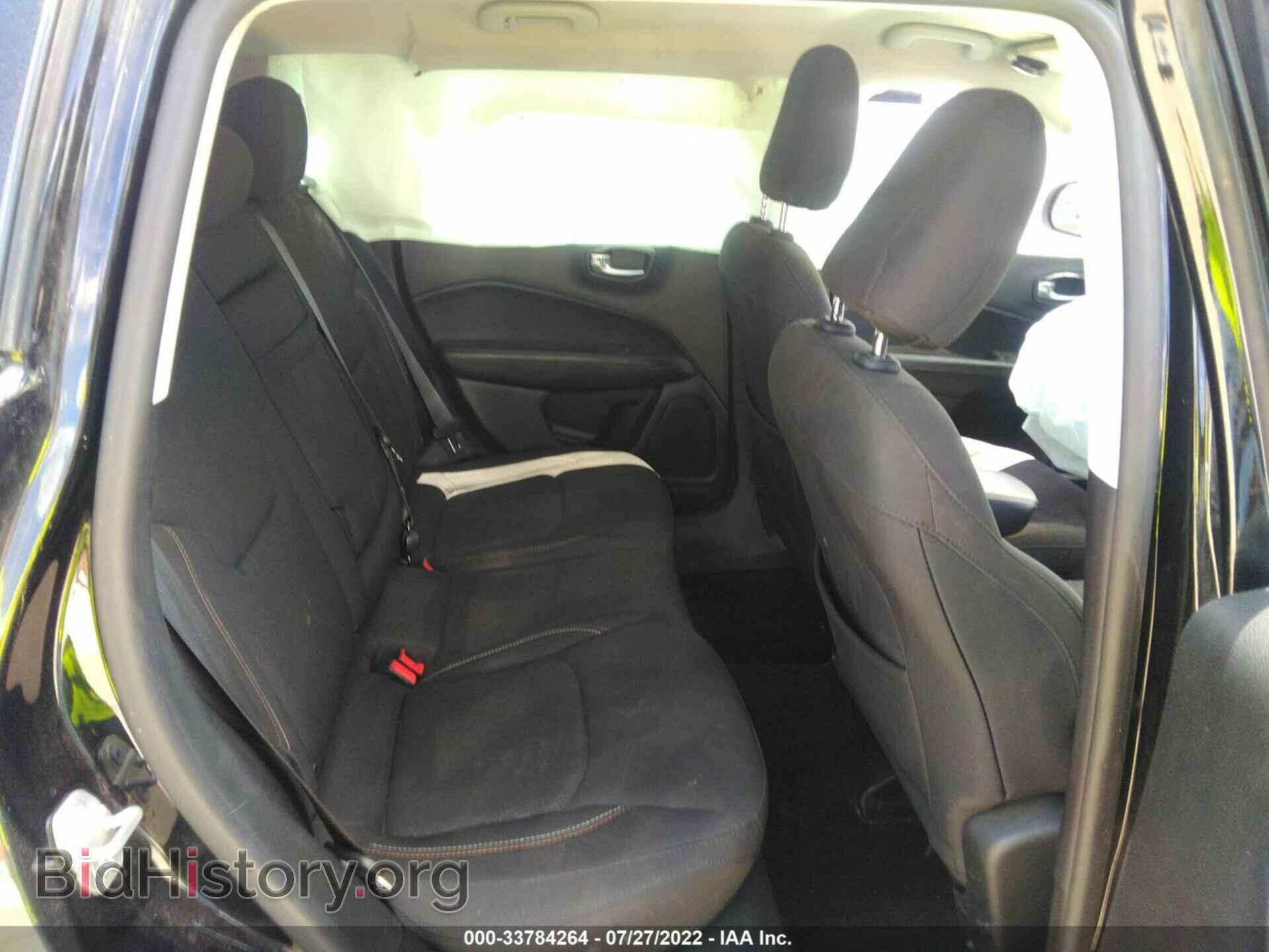 2018 JEEP COMPASS - VIN: 3C4NJCAB3JT271546 - Фото 8