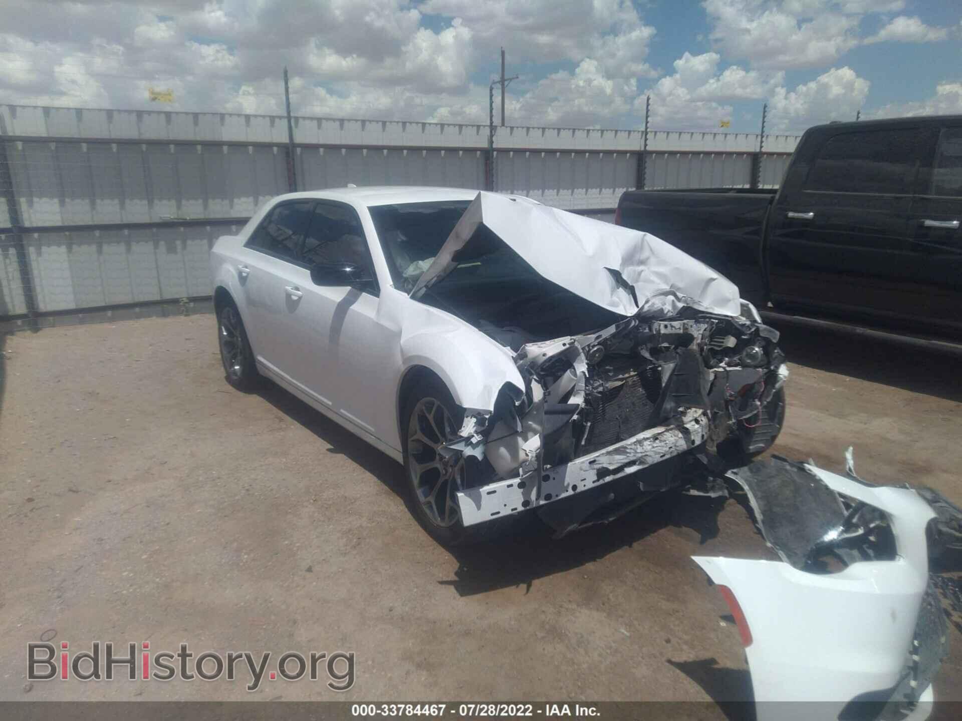 Photo 2C3CCAAGXJH281988 - CHRYSLER 300 2018