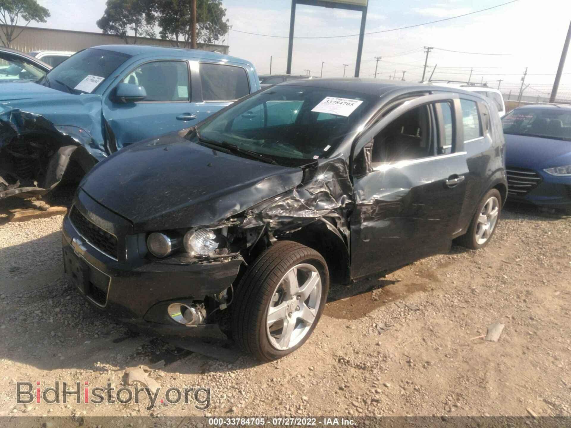 2015 CHEVROLET SONIC - VIN: 1G1JE6SB9F4192374 - Фото 2