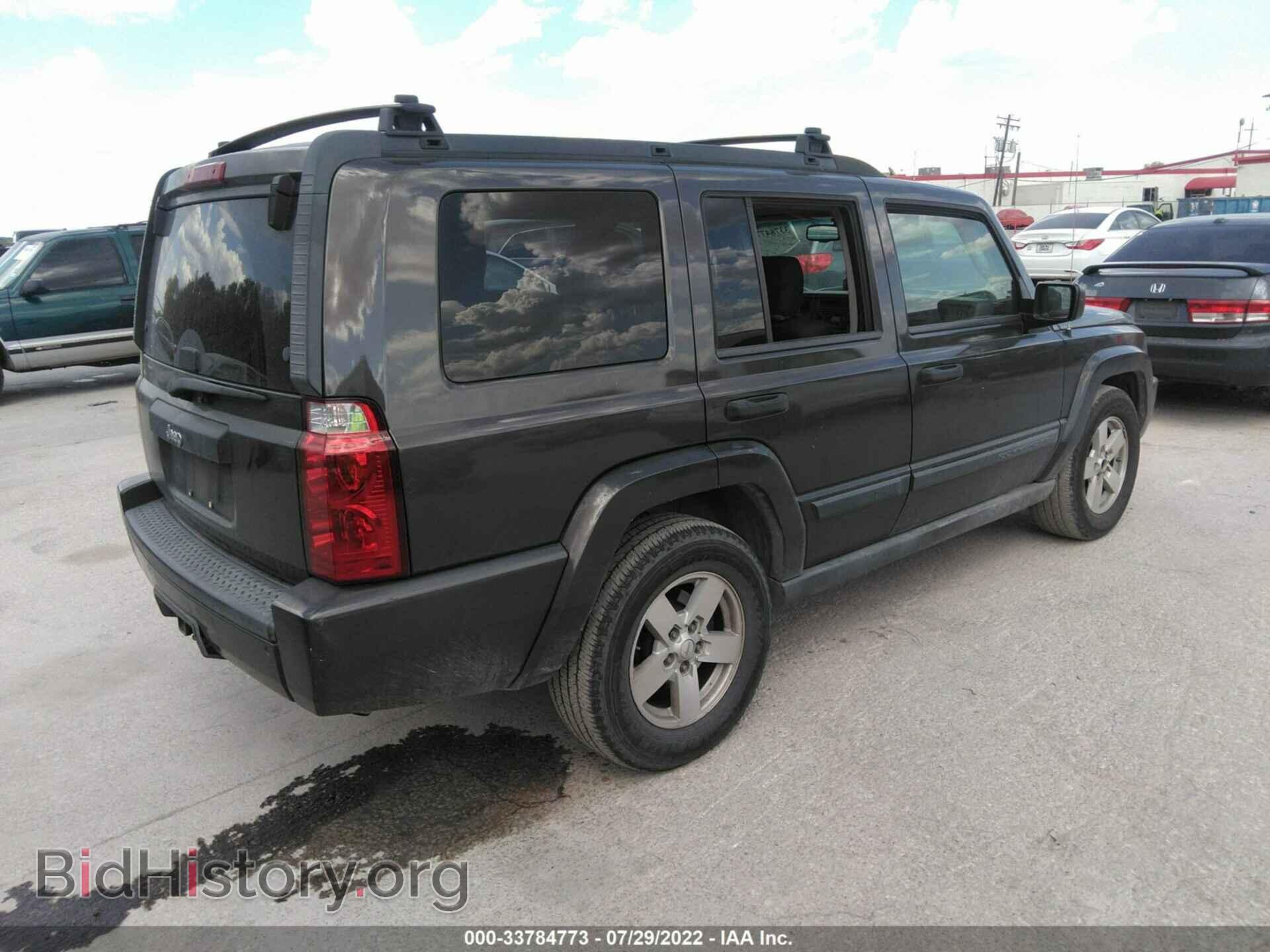 2006 JEEP COMMANDER - VIN: 1J8HH48N56C142007 - Photo 4