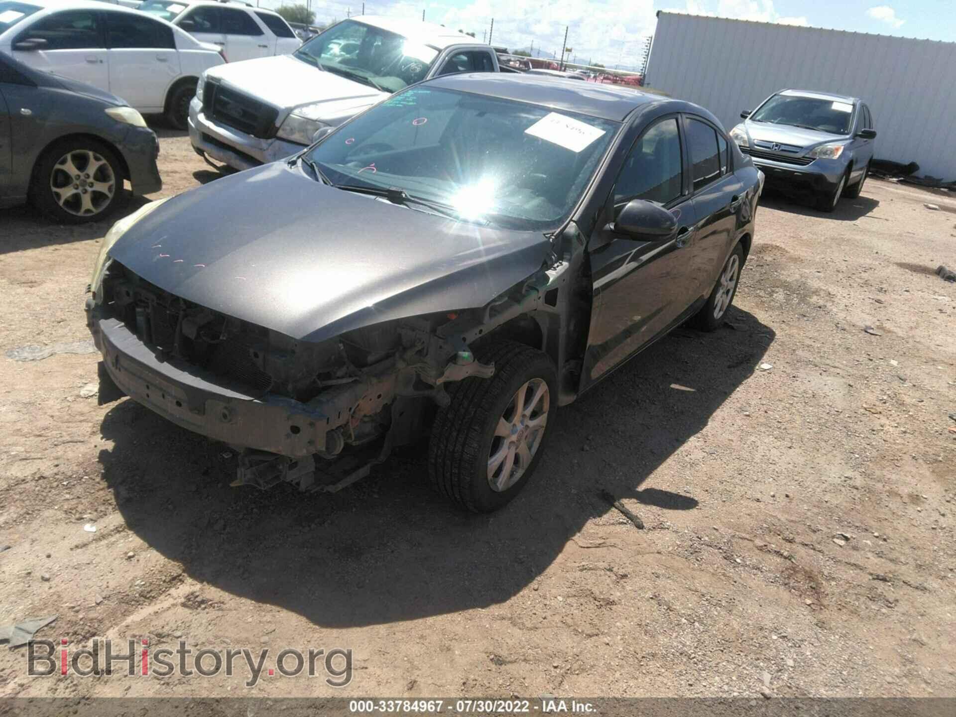 2011 MAZDA MAZDA3 - VIN: JM1BL1VF1B1356263 - Фото 2