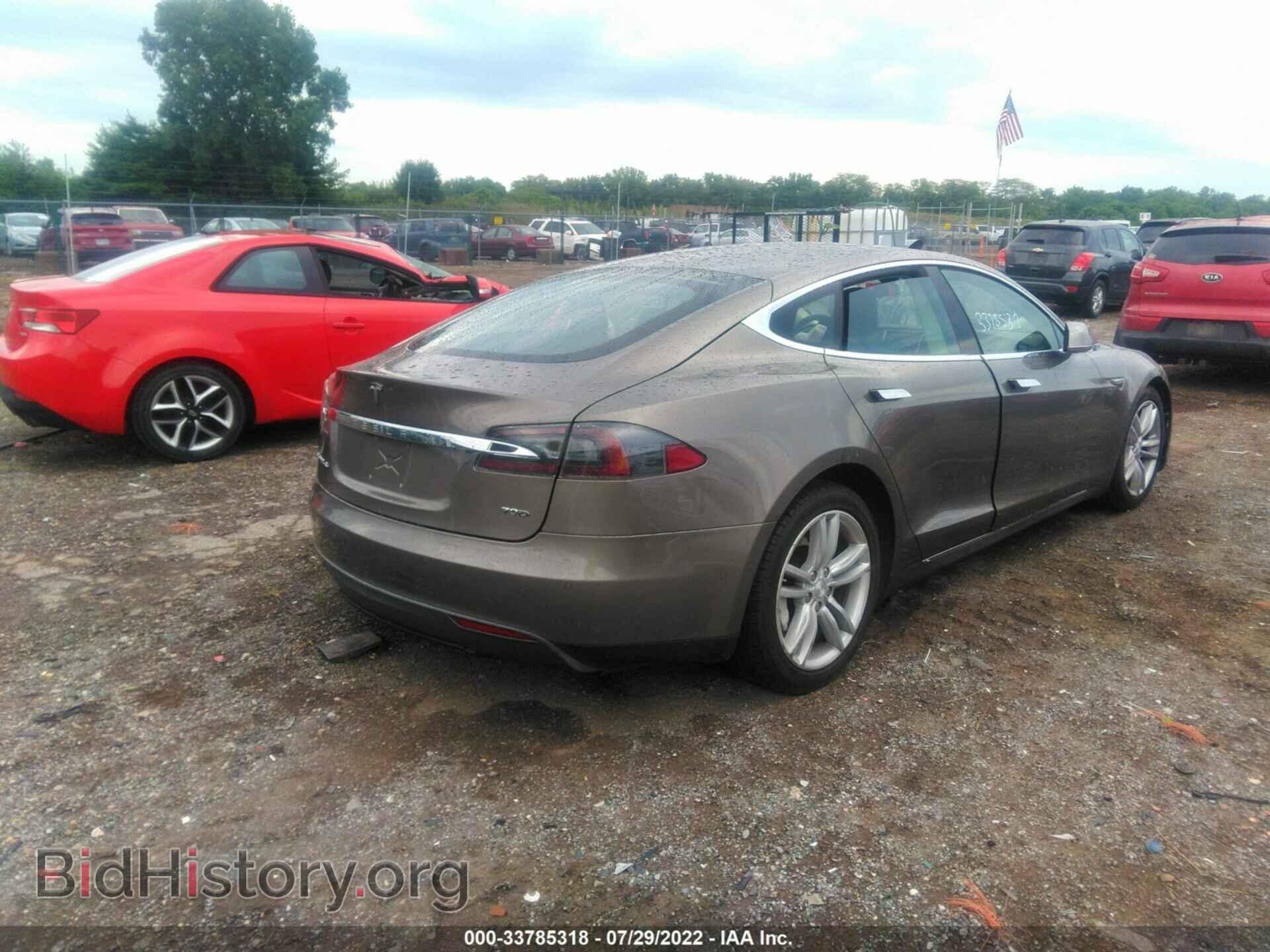 2015 TESLA MODEL S - VIN: 5YJSA1S23FF092760 - Фото 4