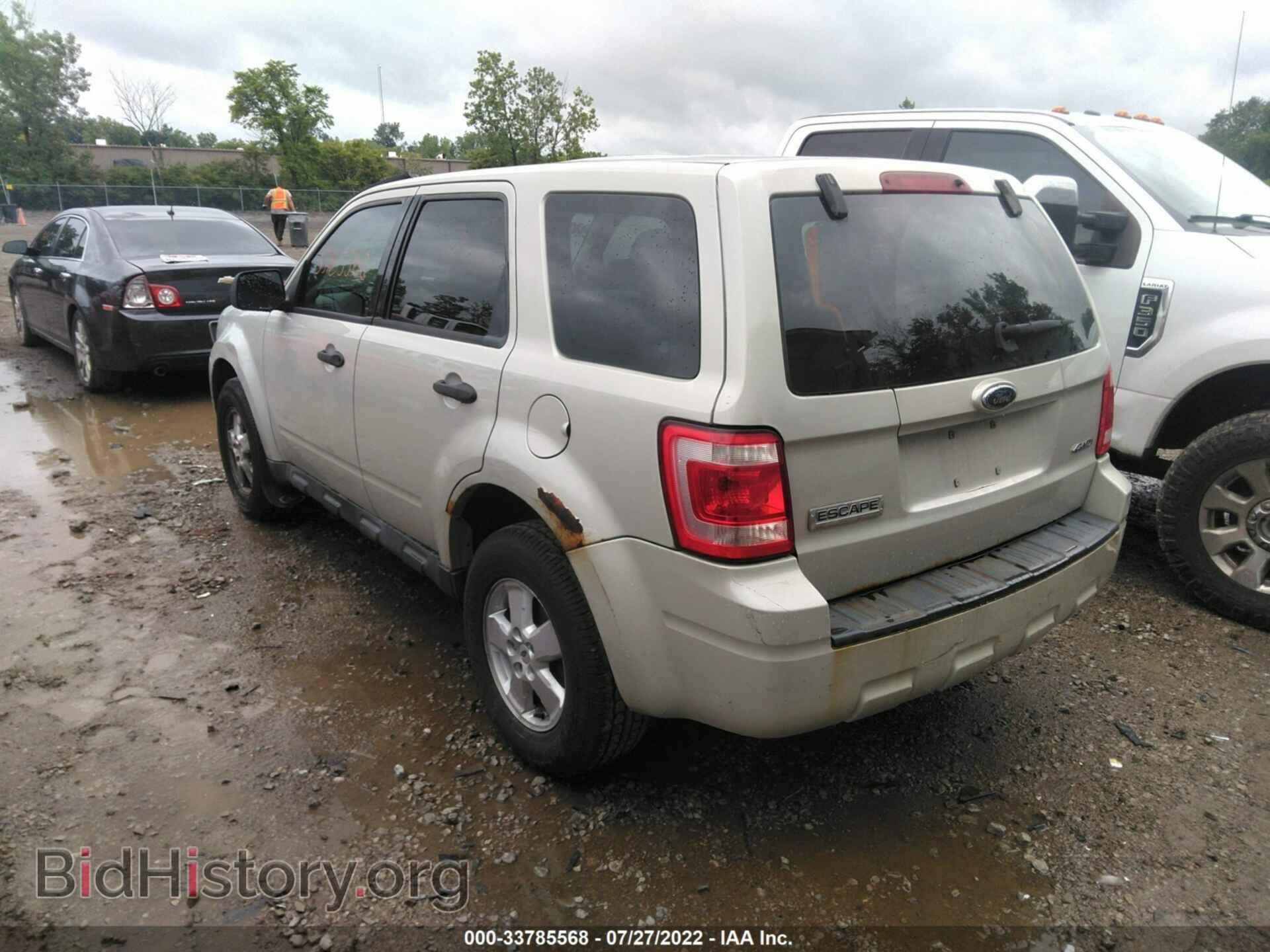 2009 FORD ESCAPE - VIN: 1FMCU92719KD06234 - Фото 3