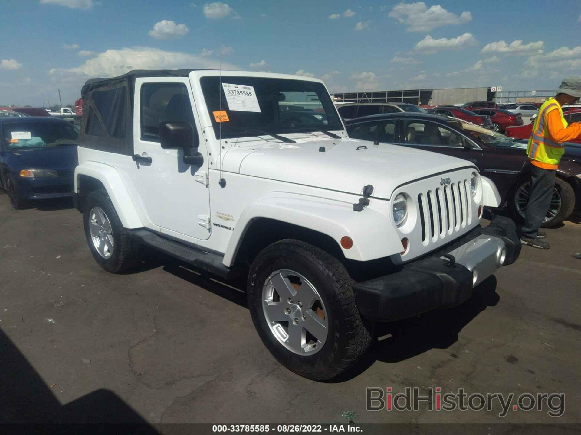 Фотография 1J4AA5D16BL606304 - JEEP WRANGLER 2011