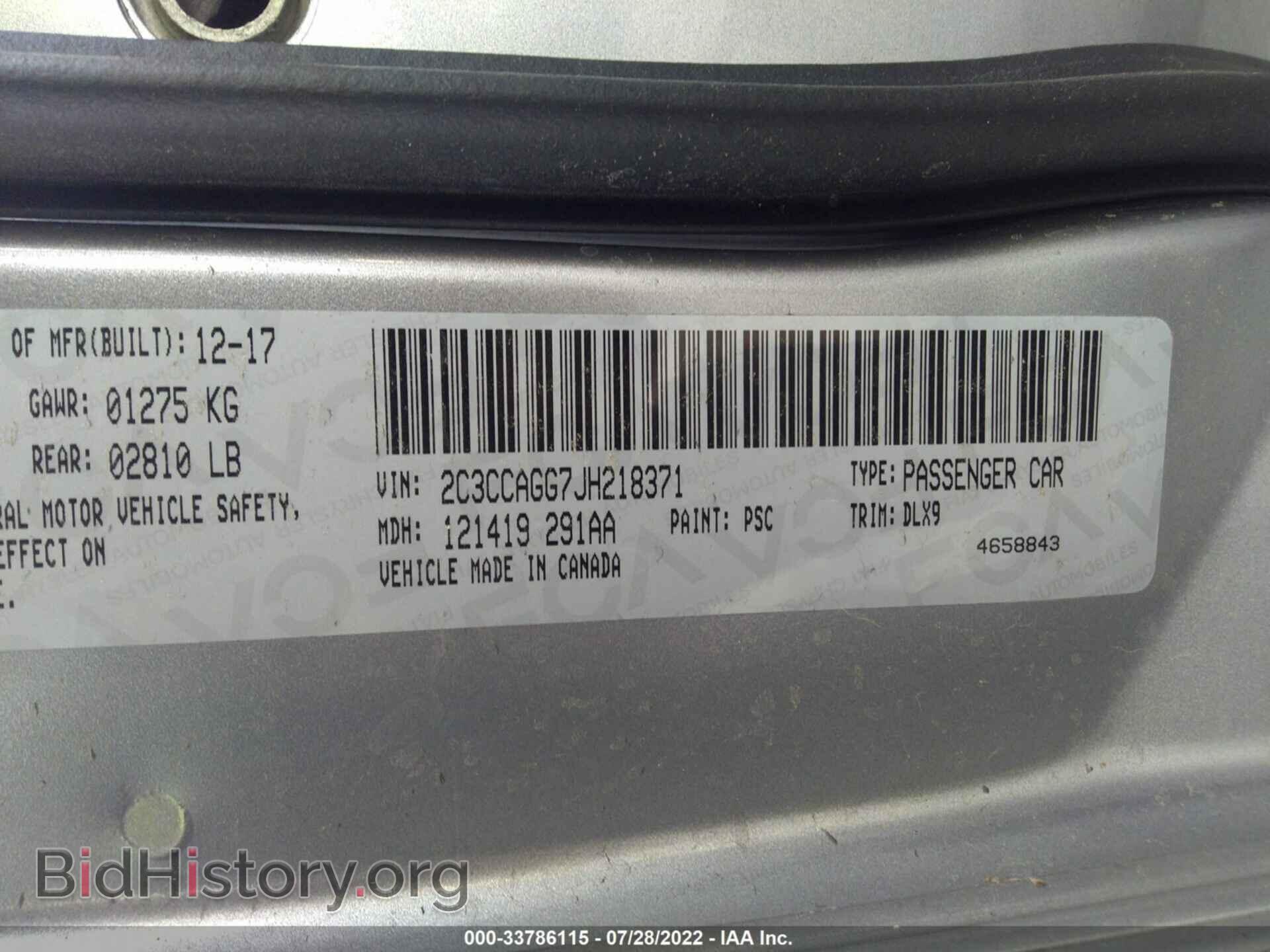 2018 CHRYSLER 300 - VIN: 2C3CCAGG7JH218371 - Photo 9