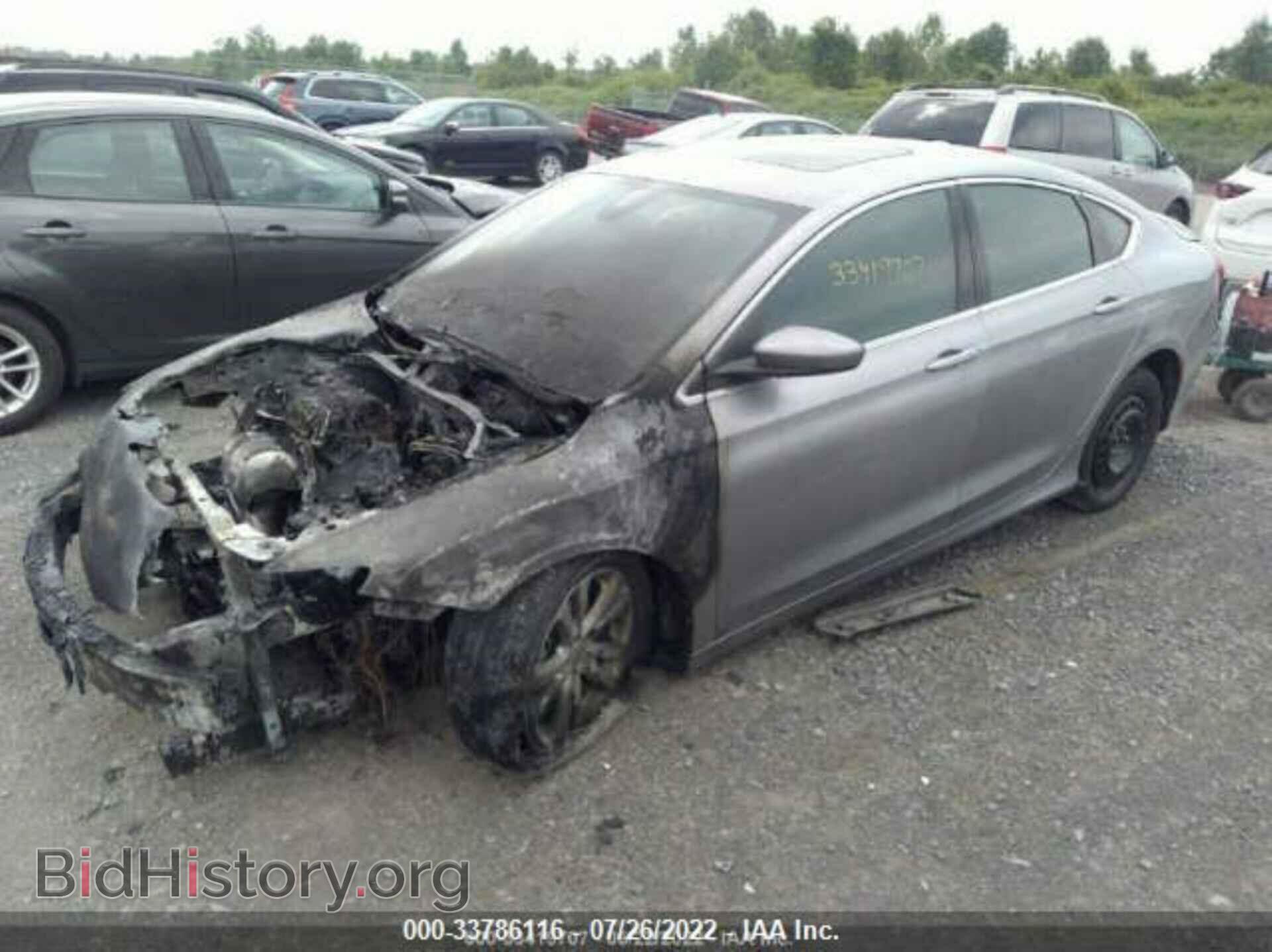 2015 CHRYSLER 200 - VIN: 1C3CCCAB2FN694731 - Фото 2