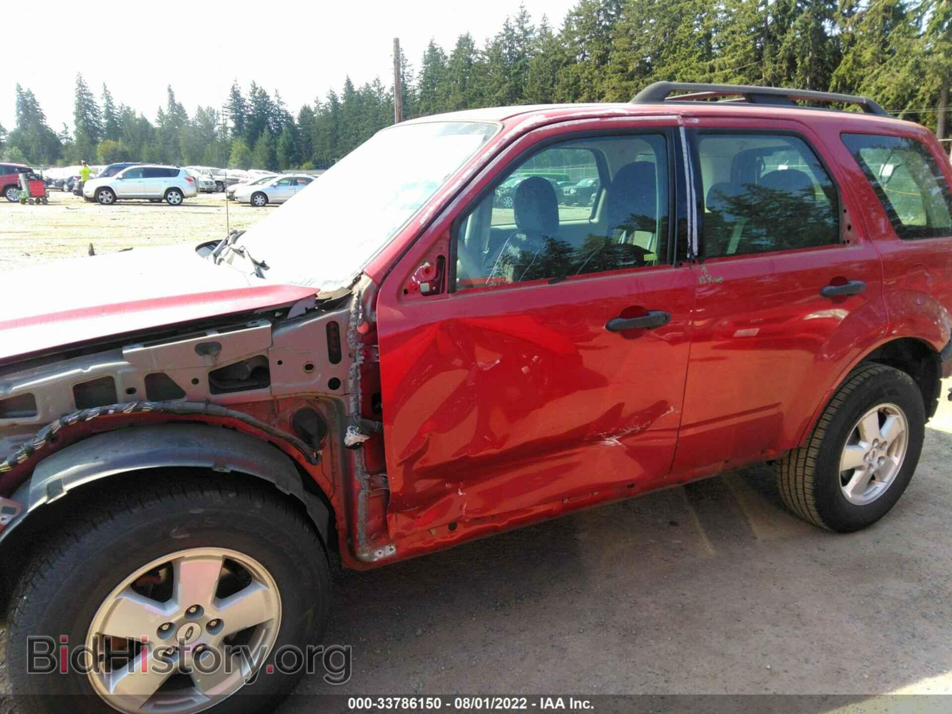 2011 FORD ESCAPE - VIN: 1FMCU0C73BKC11092 - Фото 6