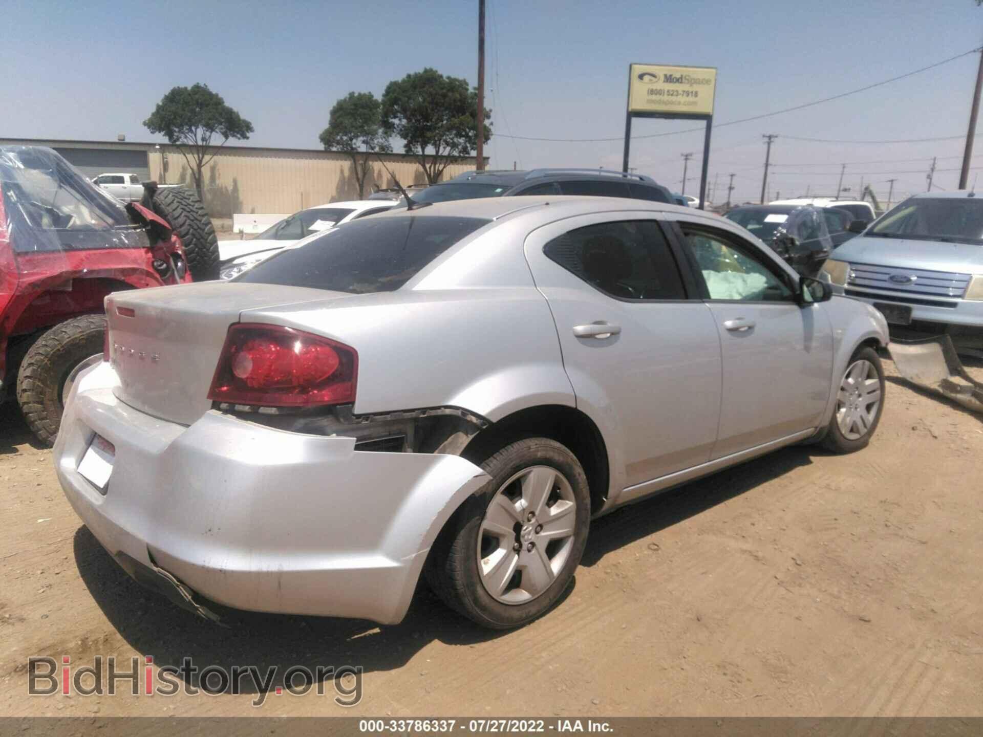2011 DODGE AVENGER - VIN: 1B3BD4FB1BN537352 - Фото 4