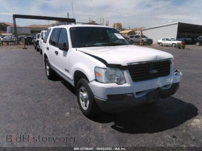 2006 Ford EXPLORER XLS, белый — VIN 1FMEU72E66UB63325, IAAI