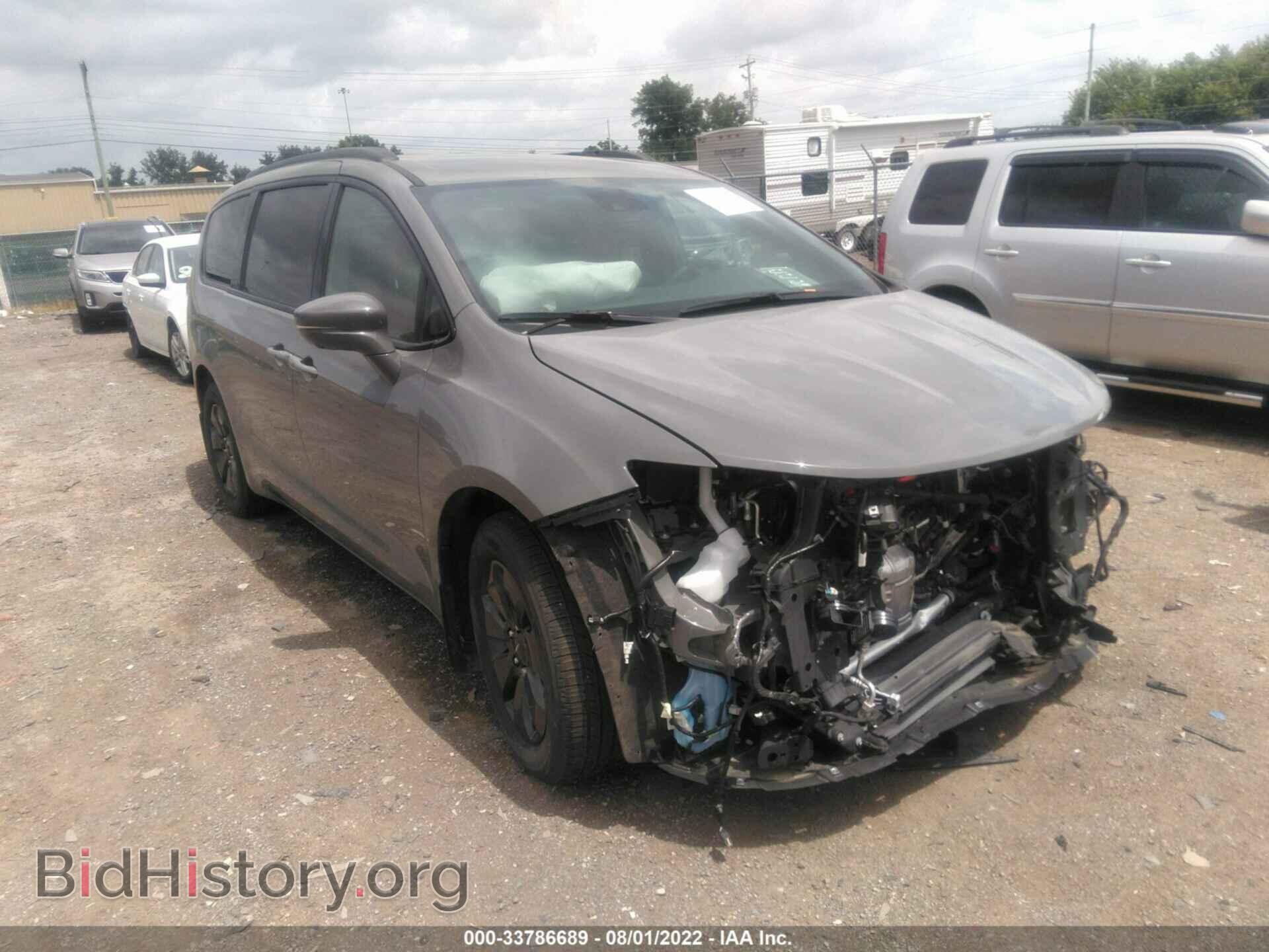 Фотография 2C4RC1N77LR288118 - CHRYSLER PACIFICA 2020