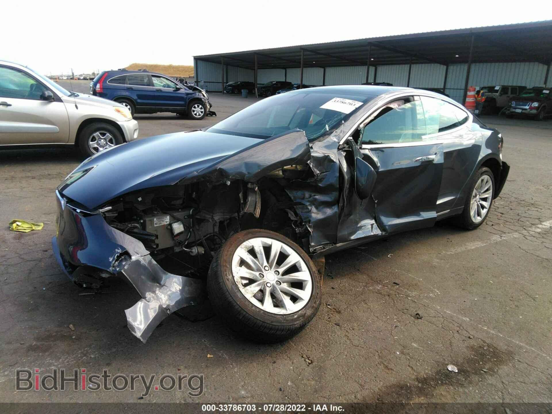 2018 TESLA MODEL S - VIN: 5YJSA1E29JF232217 - Фото 2