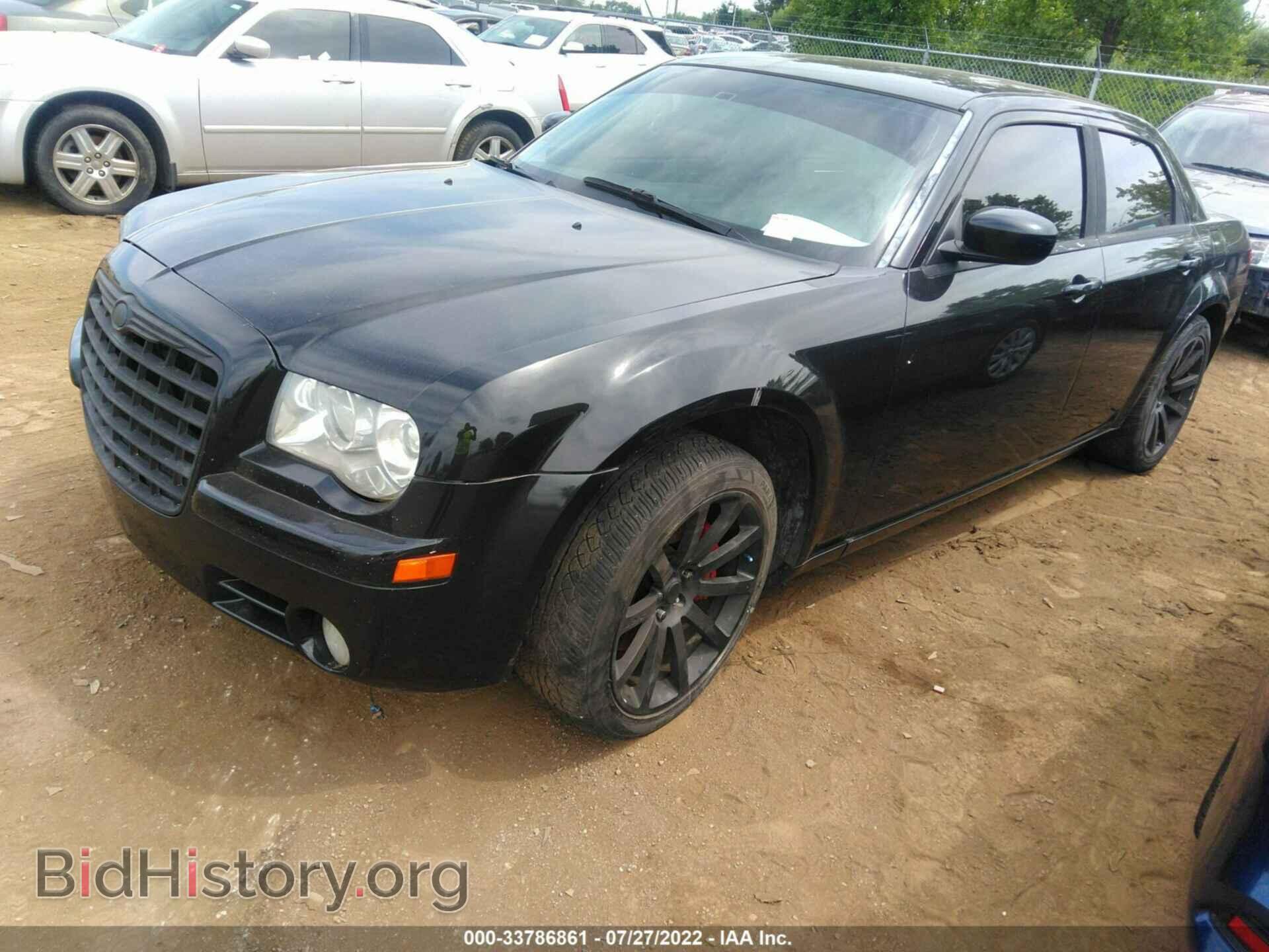 2007 CHRYSLER 300 - VIN: 2C3KA73W57H659930 - Фото 2