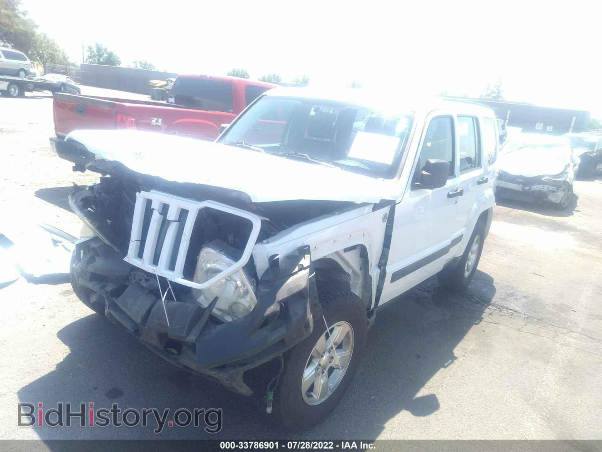 2012 JEEP LIBERTY - VIN: 1C4PJMAK2CW158568 - Фото 2