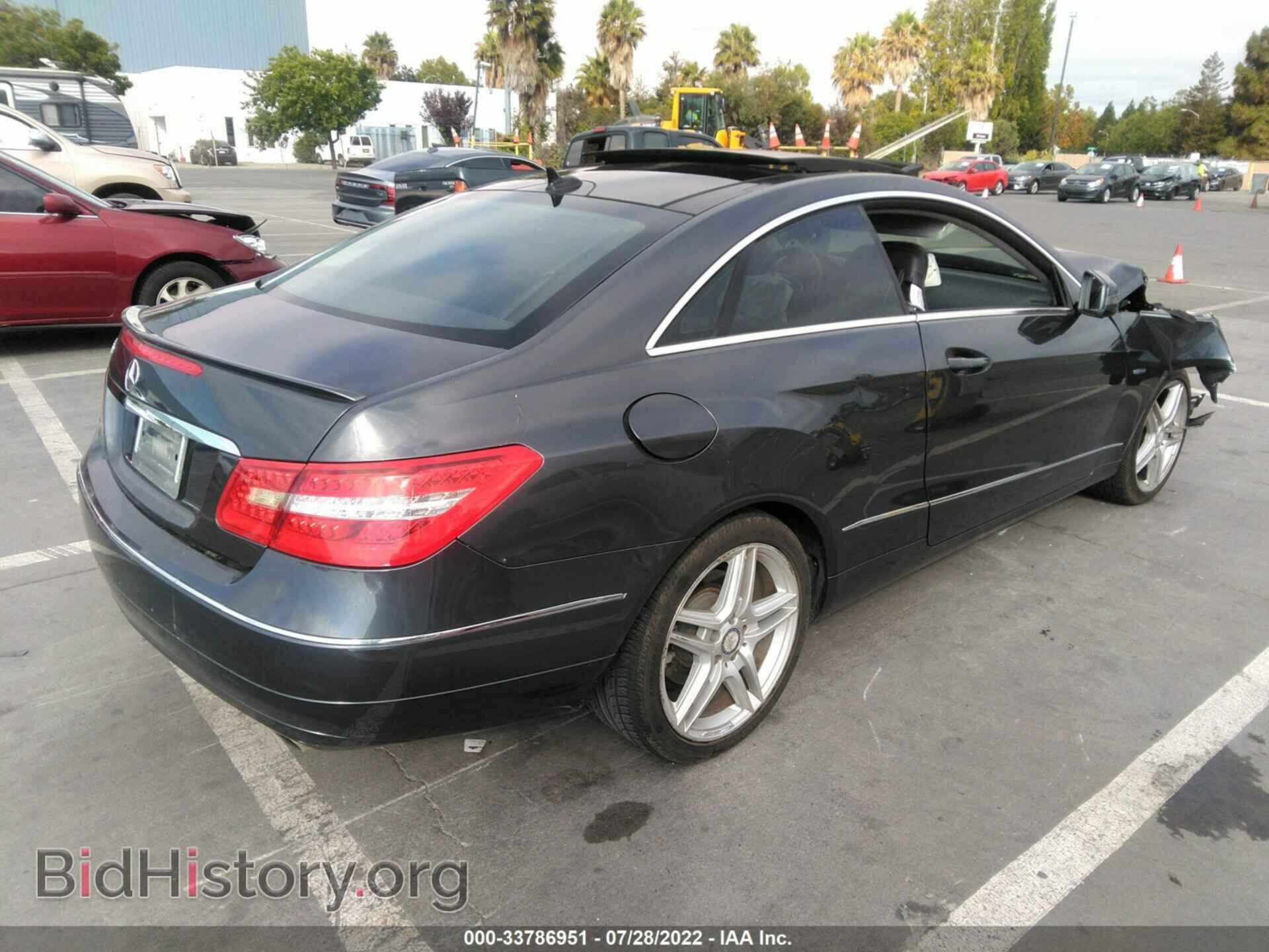 2012 MERCEDES-BENZ E-CLASS - VIN: WDDKJ5KB9CF178563 - Фото 4