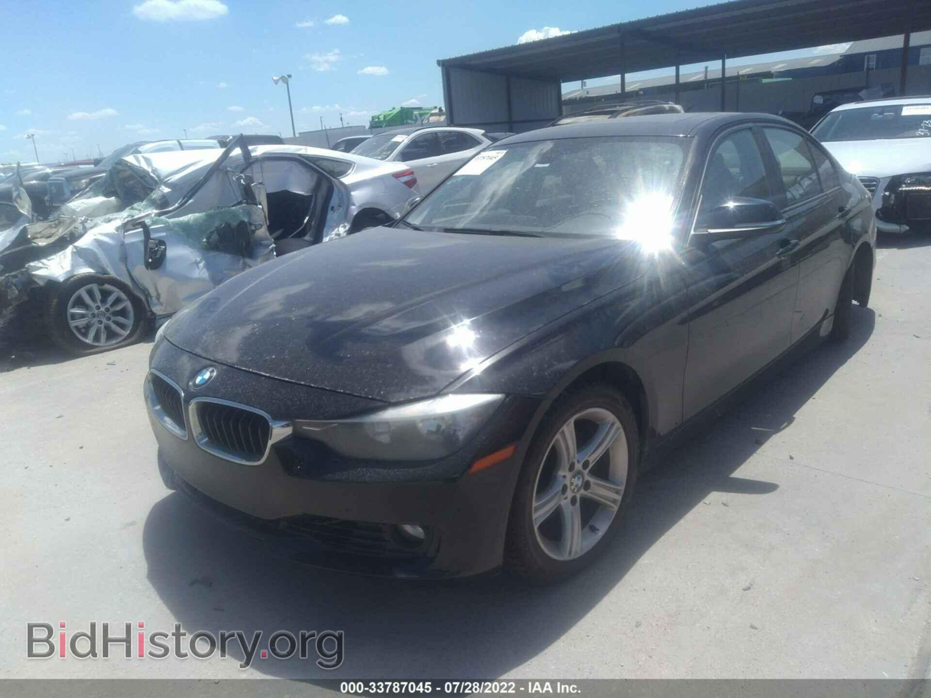 2013 BMW 3 SERIES - VIN: WBA3A5C59DJ462469 - Фото 2