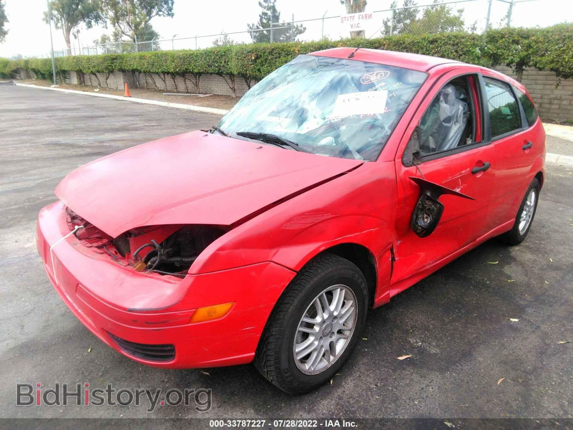 2006 FORD FOCUS - VIN: 1FAHP37NX6W147763 - Фото 2