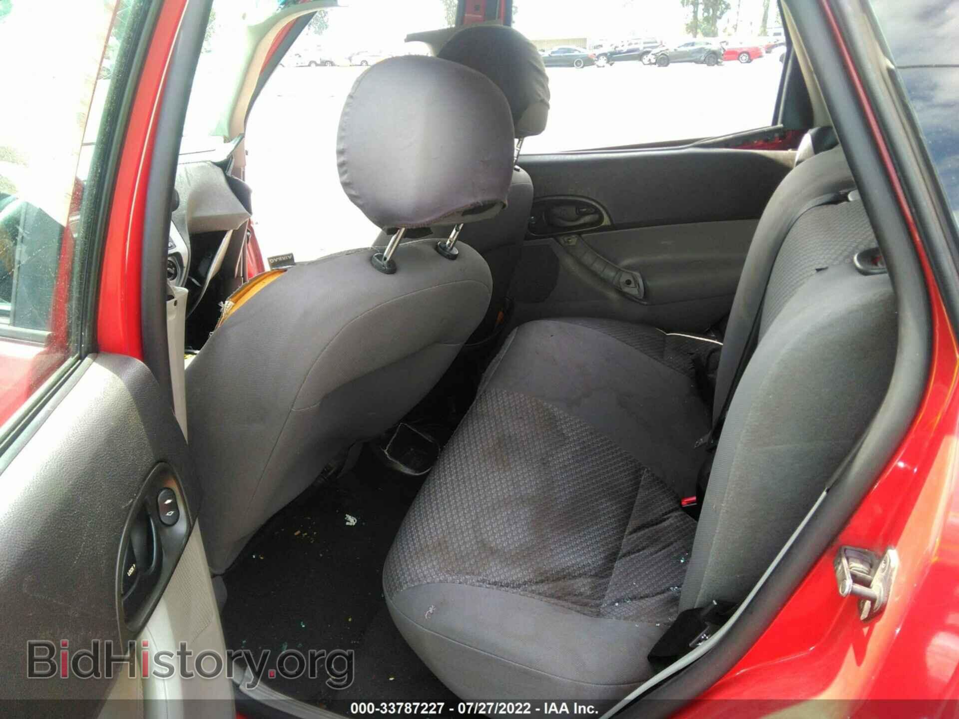 2006 FORD FOCUS - VIN: 1FAHP37NX6W147763 - Фото 8