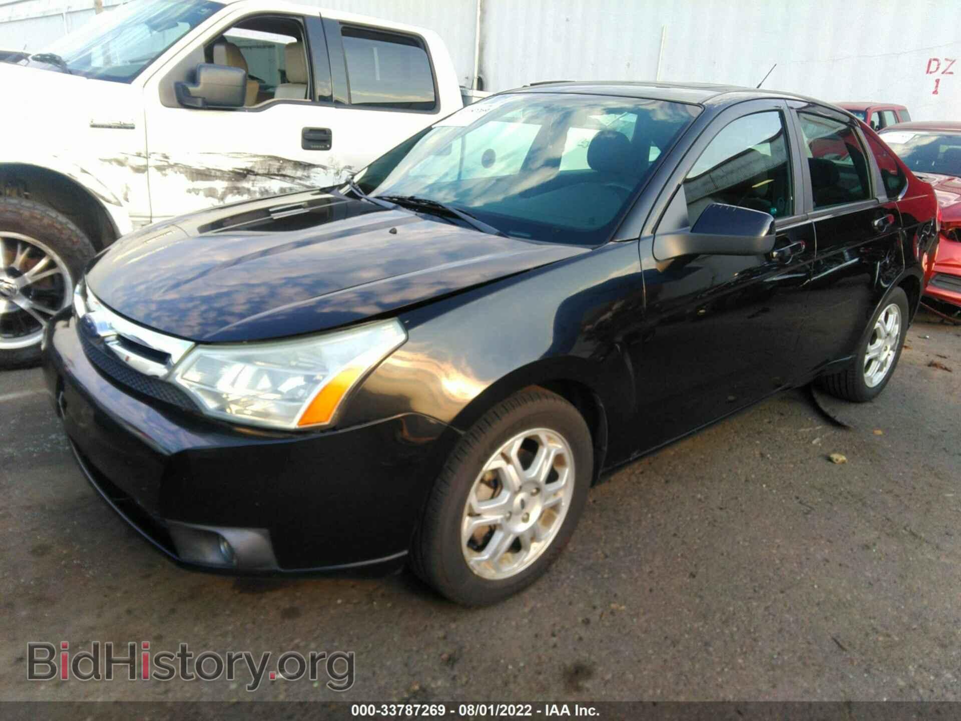 2009 FORD FOCUS - VIN: 1FAHP36N29W139632 - Photo 2