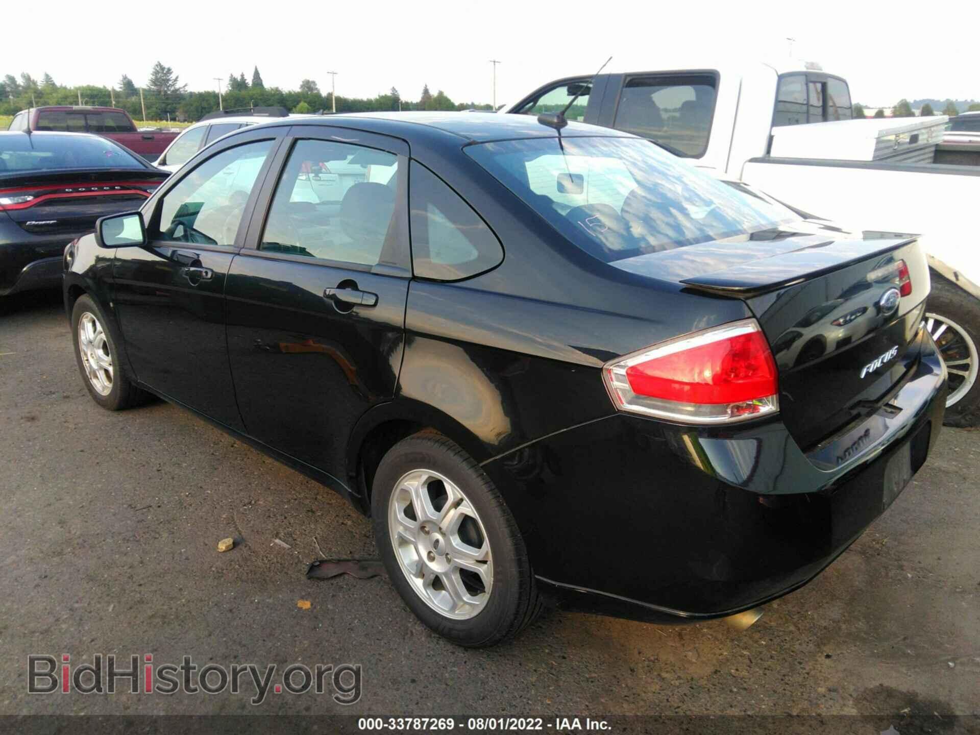 2009 FORD FOCUS - VIN: 1FAHP36N29W139632 - Photo 3